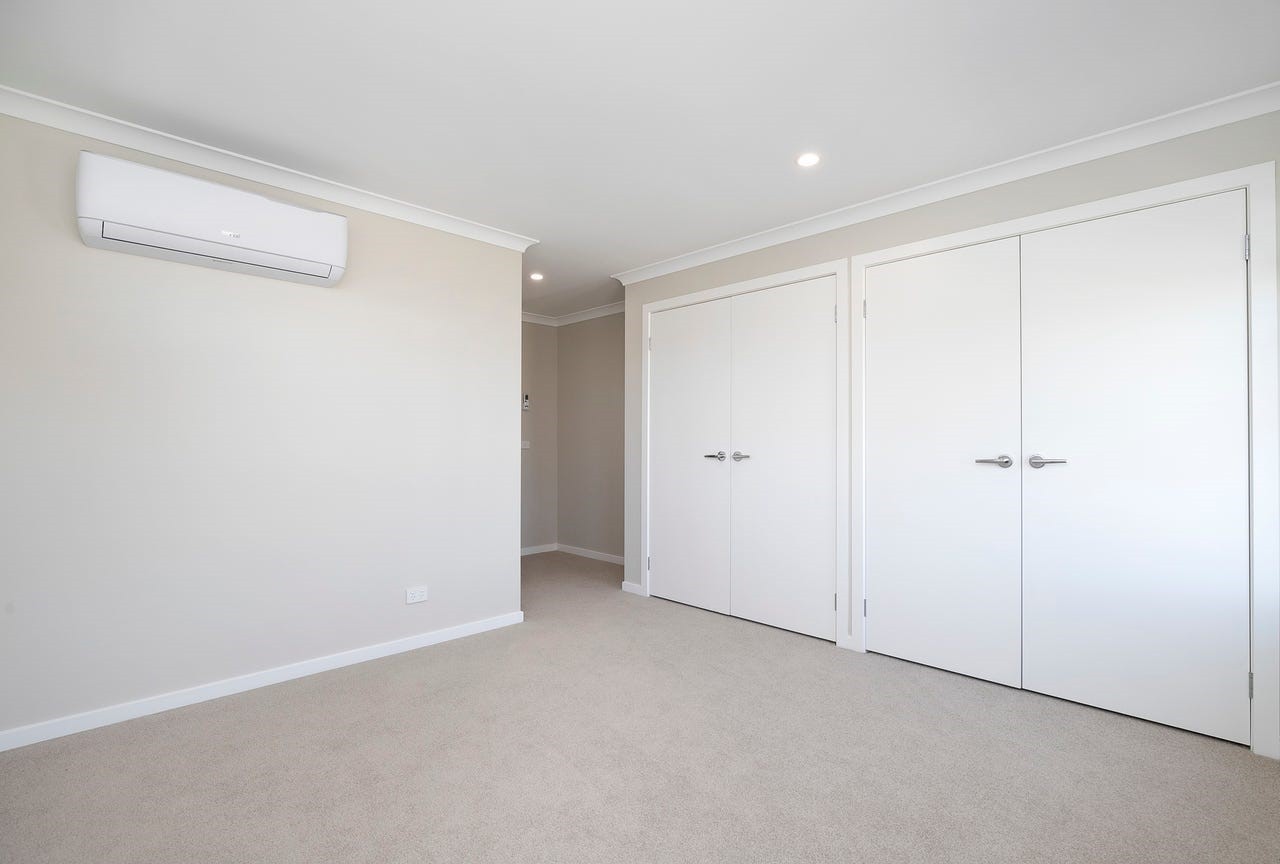 8 Fairmont Crescent, Fraser Rise, VIC 3336, Fraser Rise - Thumbnail 4