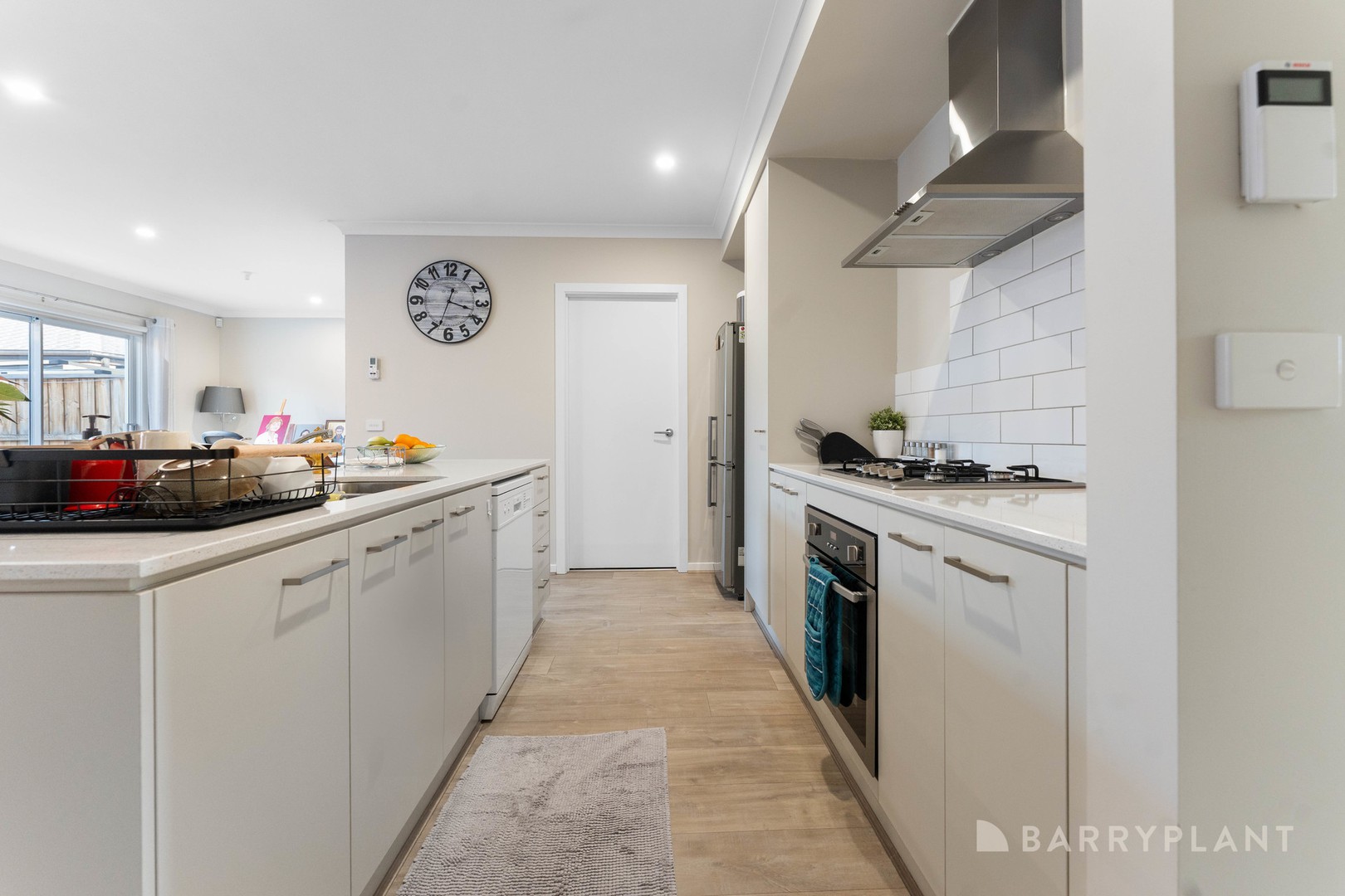 8 Fairmont Crescent, Fraser Rise, VIC 3336, Fraser Rise - Thumbnail 5