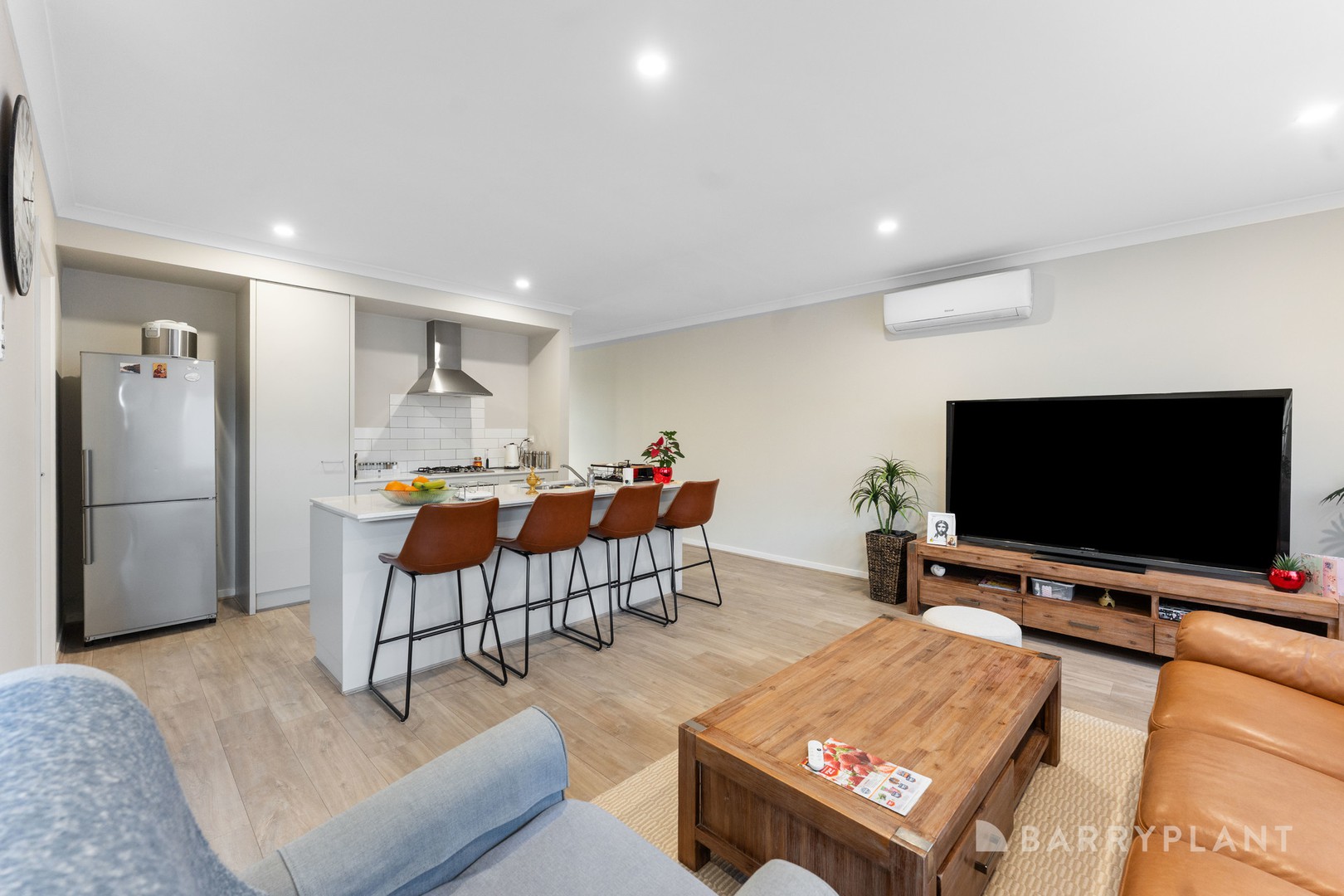 8 Fairmont Crescent, Fraser Rise, VIC 3336, Fraser Rise - Thumbnail 6