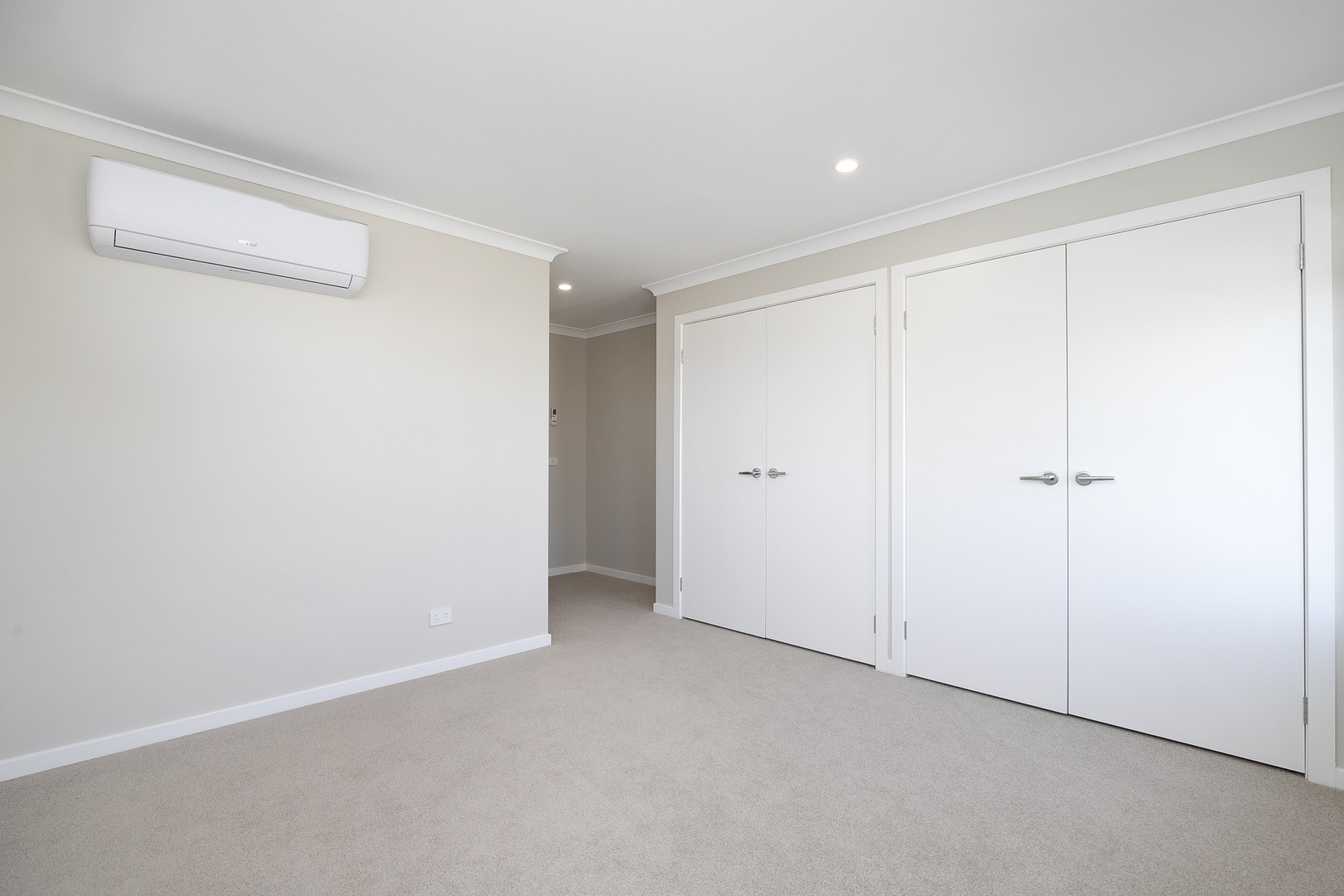 8 Fairmont Crescent, Fraser Rise, VIC 3336, Fraser Rise - Thumbnail 6