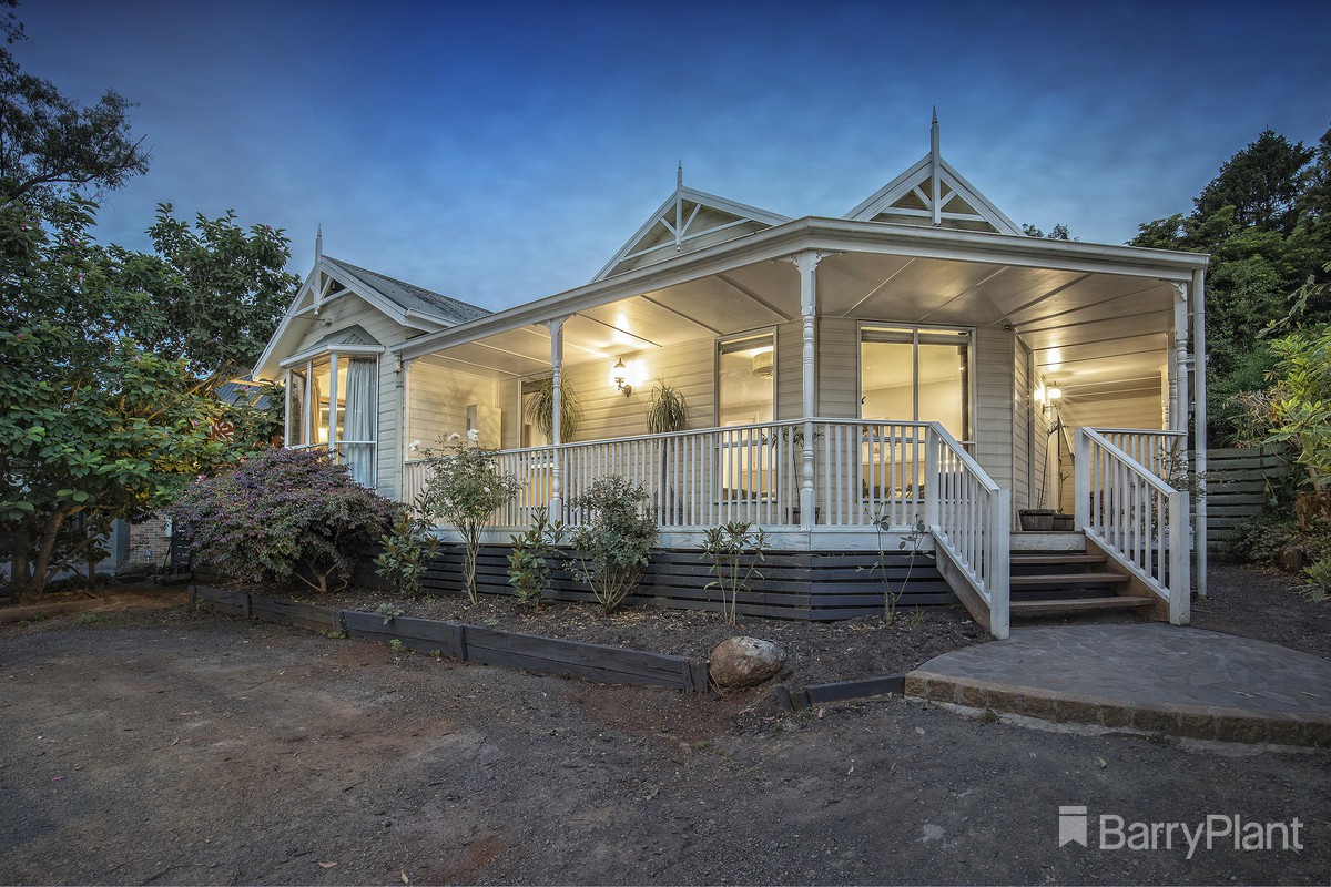 8 Fairway Road, Emerald, VIC 3782, Emerald - Thumbnail 2