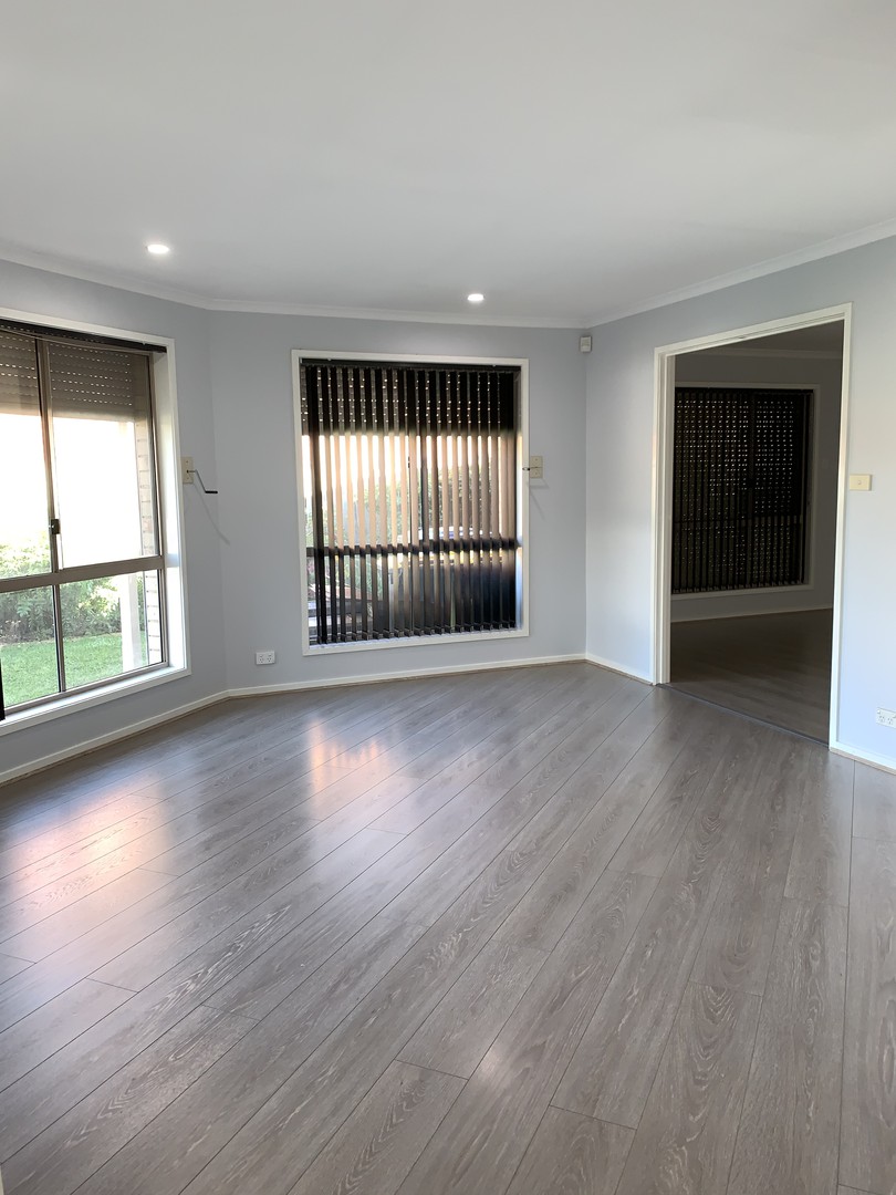 8 Falconer Terrace, Hoppers Crossing, VIC 3029, Hoppers Crossing - Thumbnail 2