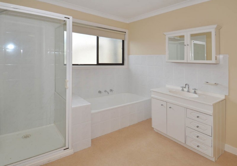 8 Fawkner Street, Sunshine North, VIC 3020, Sunshine North - Thumbnail 6