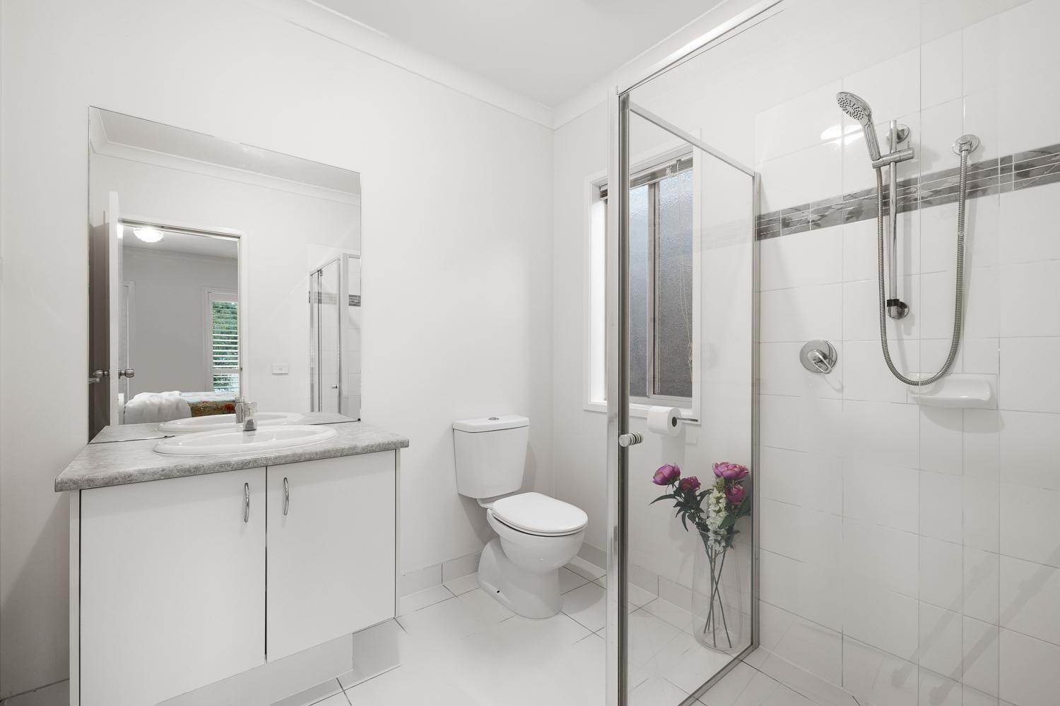 8 Fenner Green, Point Cook, VIC 3030, Point Cook - Thumbnail 3