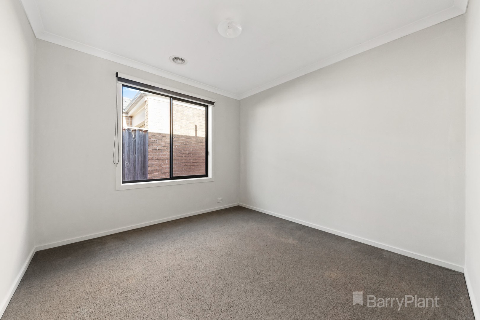8 Field Street, Pakenham, VIC 3810, Pakenham - Thumbnail 7