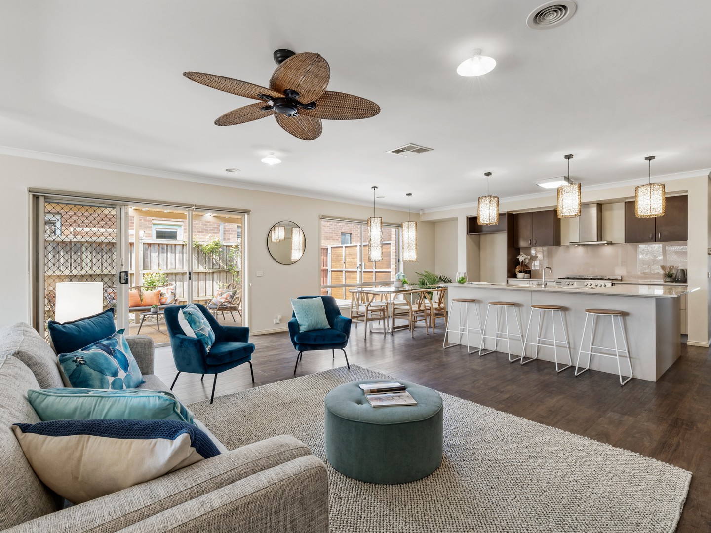 8 Fitzwilliam  DriveDoreen, VIC 3754, Doreen - Thumbnail 2