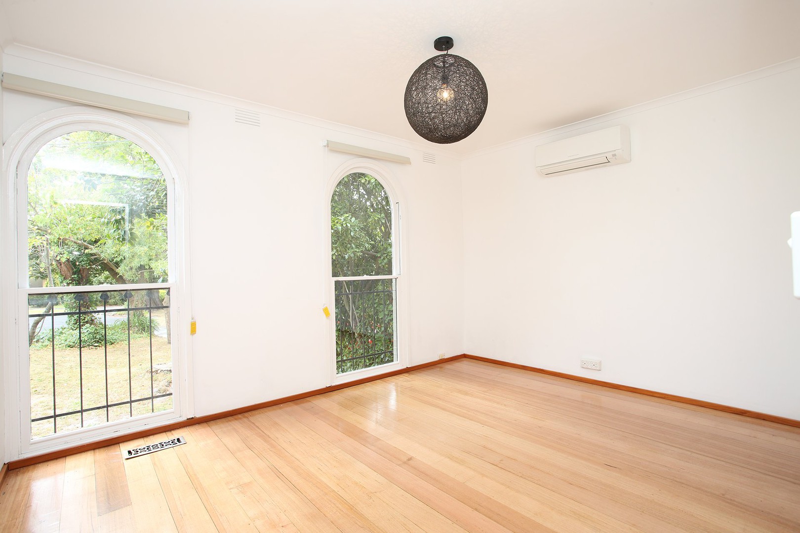 8 Fulham Close, Frankston South, VIC 3199 - Thumbnail 2 - 22/10/2026