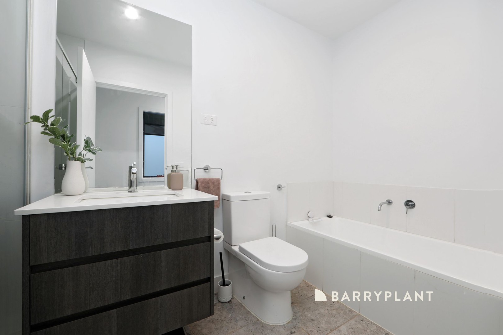 8 Gahnia Walk, Rowville, VIC 3178, Rowville - Thumbnail 8