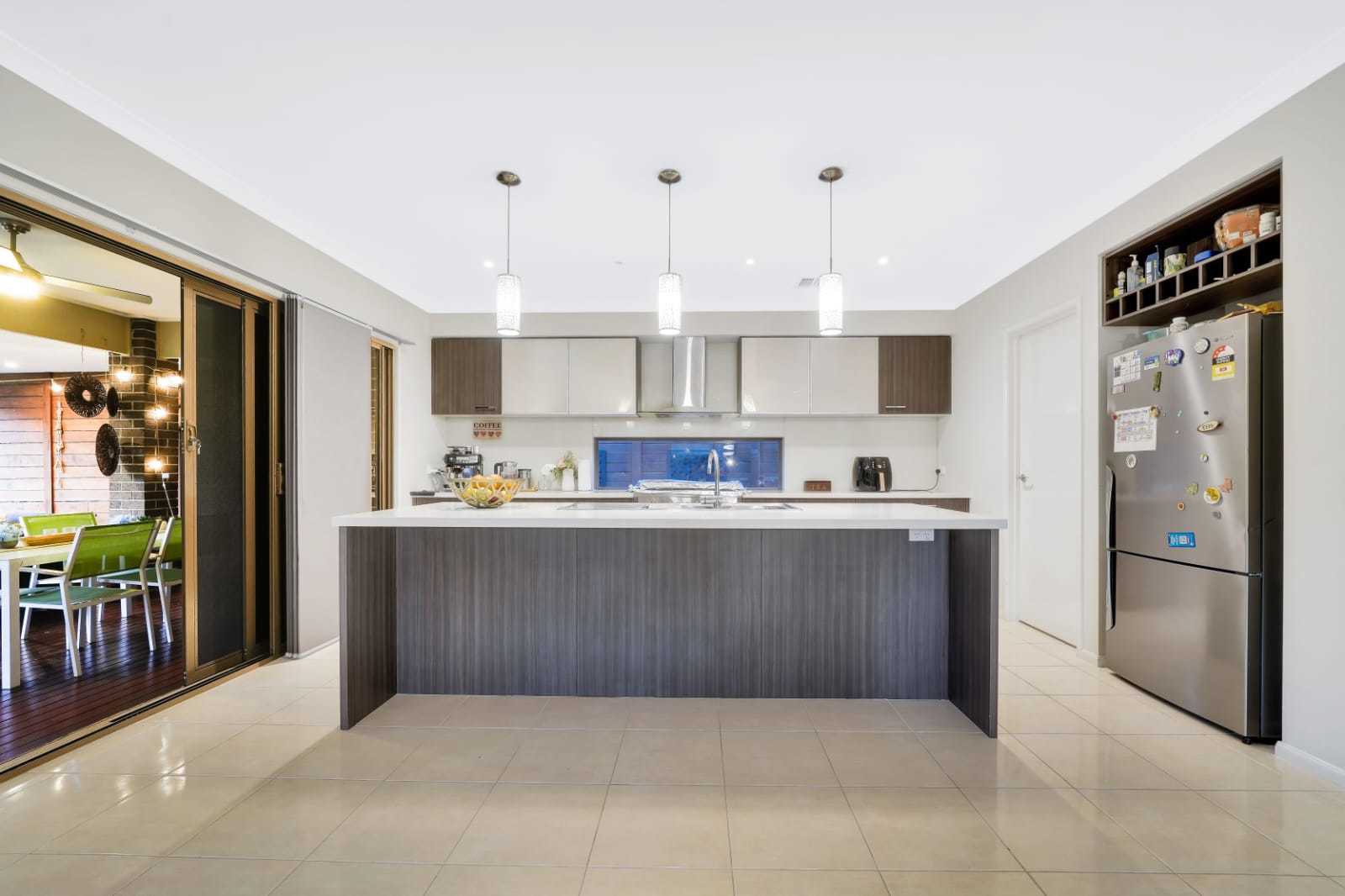 8 Gallantry Avenue, Craigieburn, VIC 3064 - Thumbnail 1 - 26/11/2025