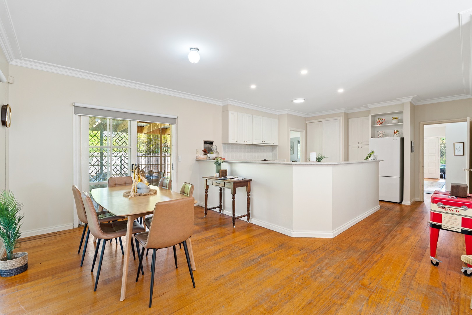8 Geraldine Close, Kilsyth South, VIC 3137, Kilsyth South - Thumbnail 5