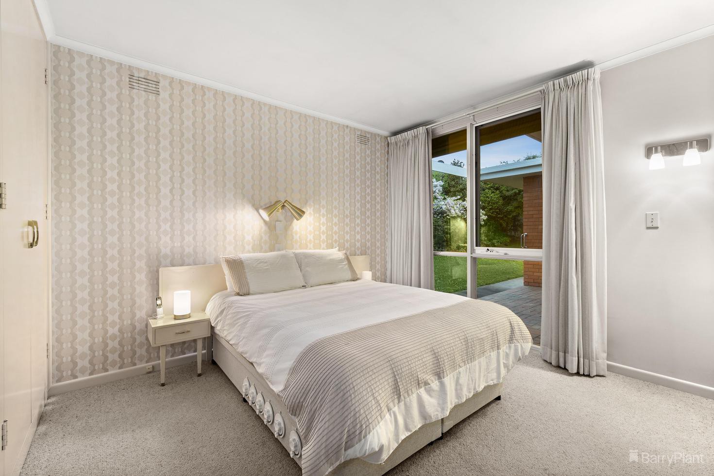 8 Gifford Road, Doncaster, VIC 3108, Doncaster - Thumbnail 6