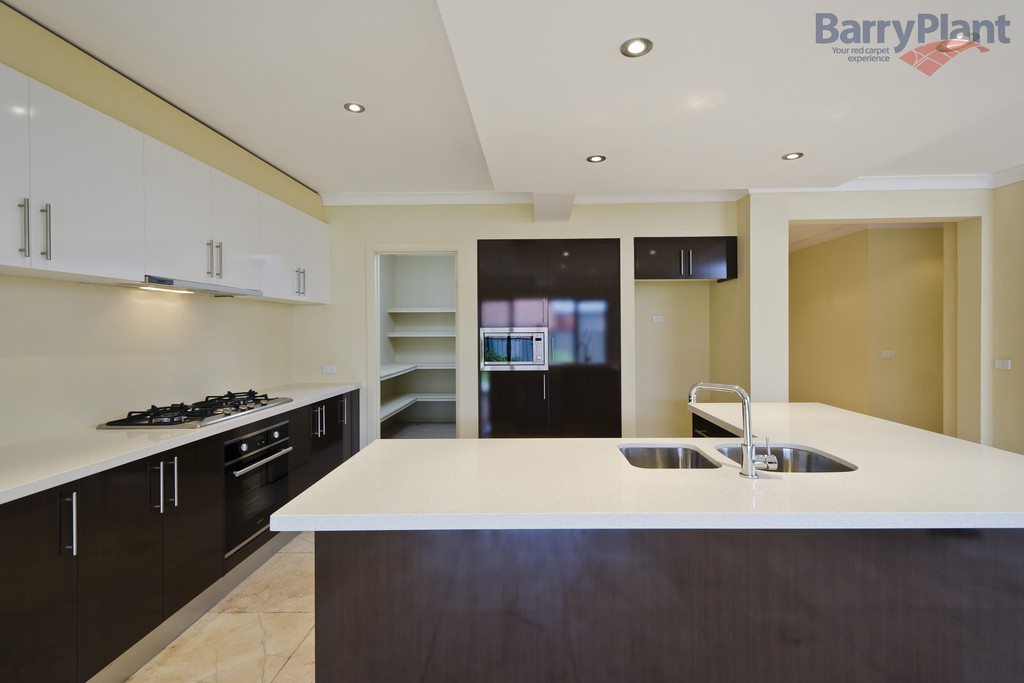 8 Gingelly Close, Point Cook, VIC 3030, Point Cook - Thumbnail 8