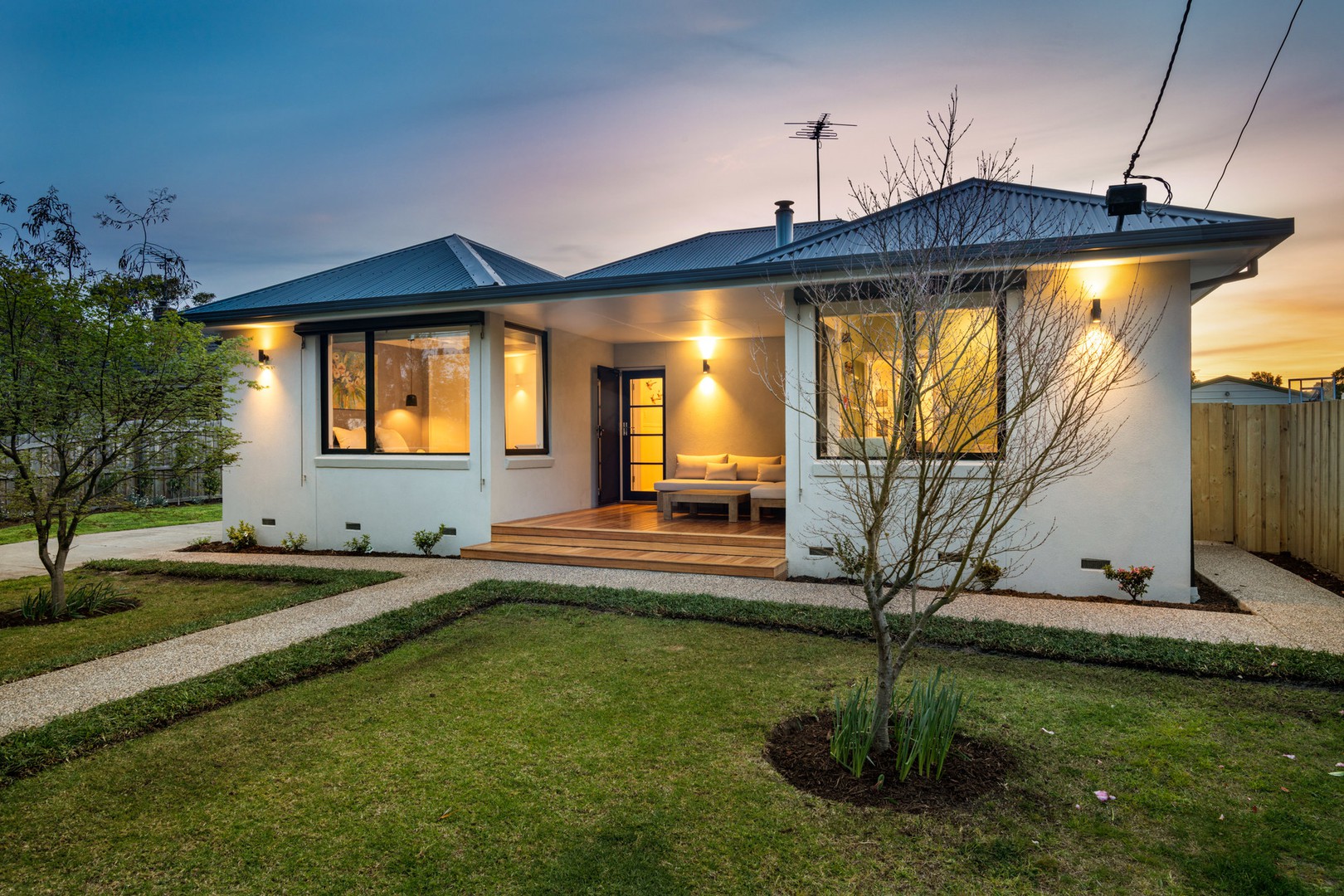 8 Gladstone Street, Hamlyn Heights, VIC 3215, Hamlyn Heights - Thumbnail 2