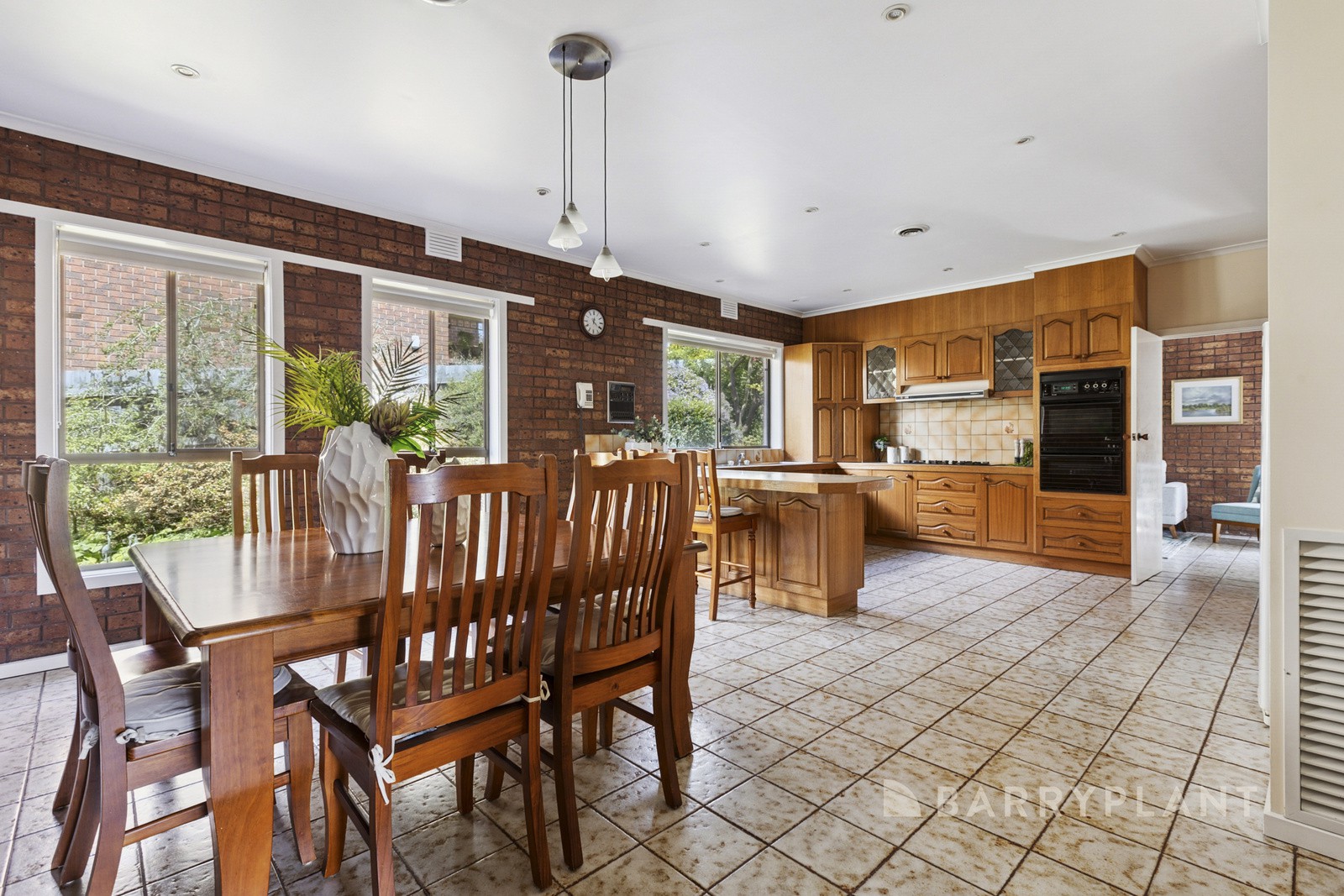 8 Glencroft Terrace, Wheelers Hill, VIC 3150, Wheelers Hill - Thumbnail 4