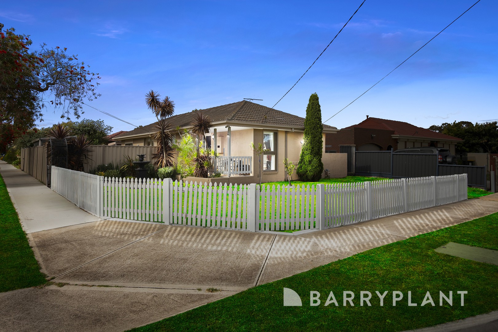 8 Glenrobe Street, Deer Park, VIC 3023 - Thumbnail 2 - 28/10/2025