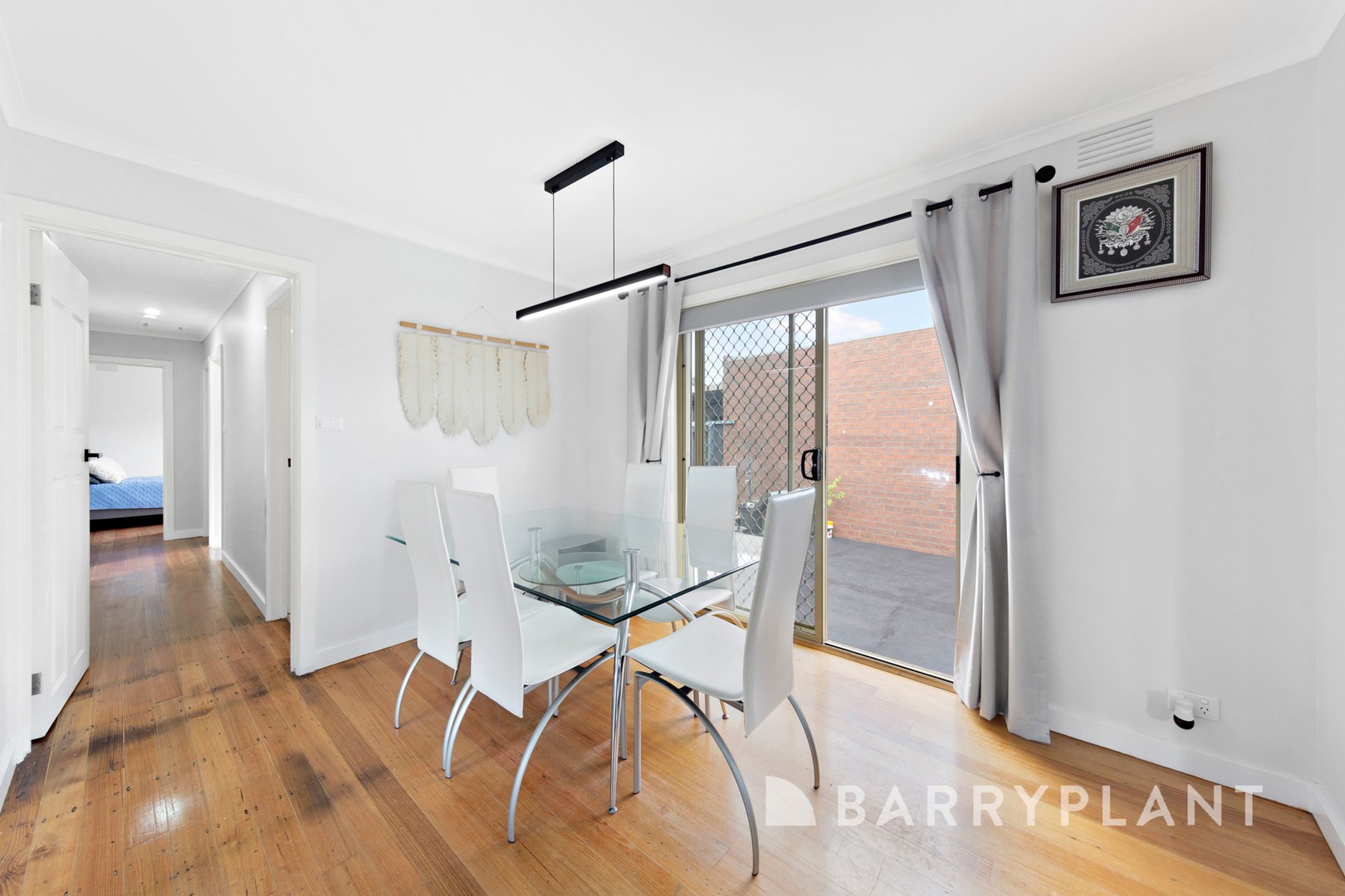 8 Glenrobe Street, Deer Park, VIC 3023, Deer Park - Thumbnail 5