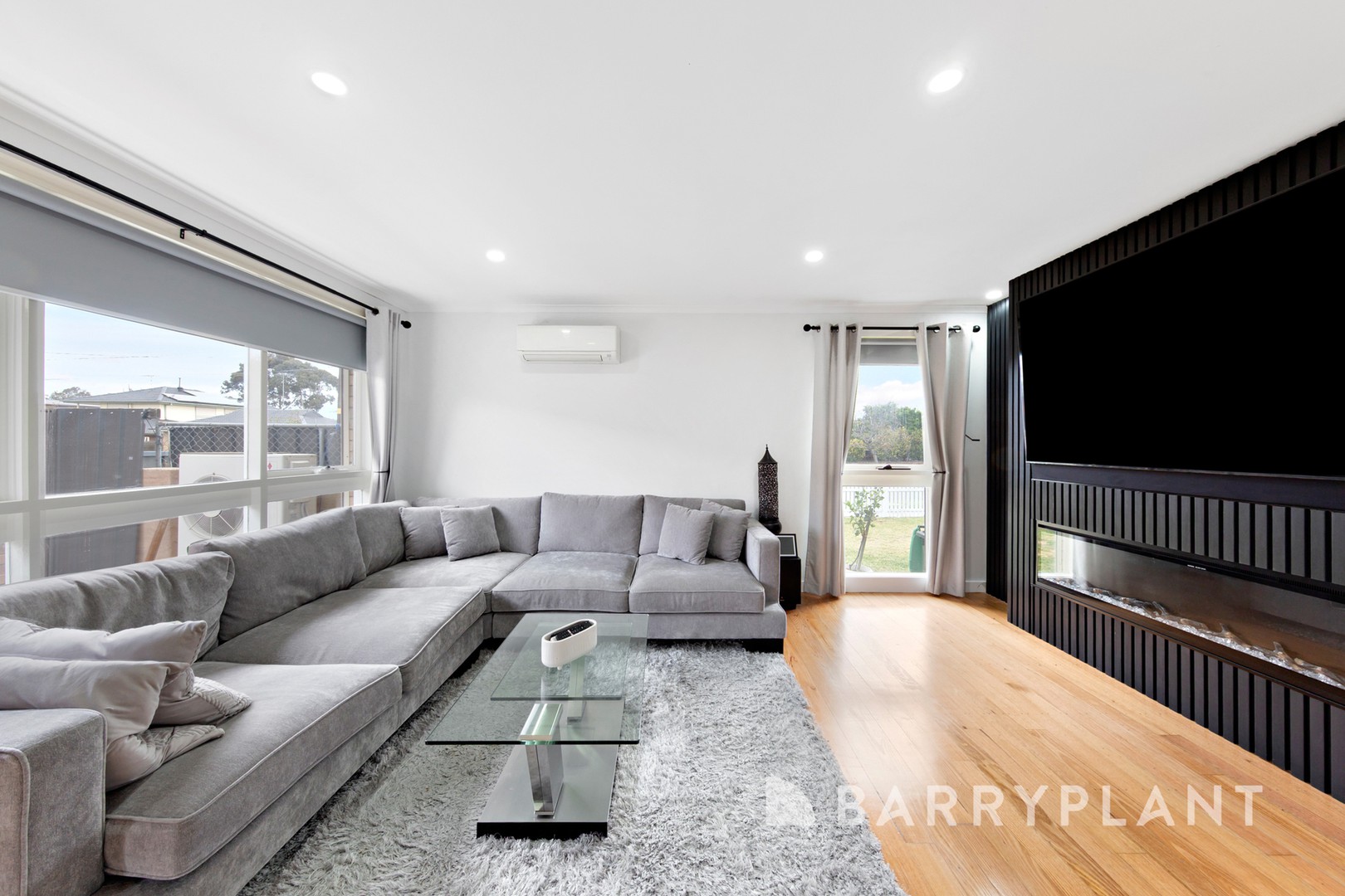 8 Glenrobe Street, Deer Park, VIC 3023, Deer Park - Thumbnail 6