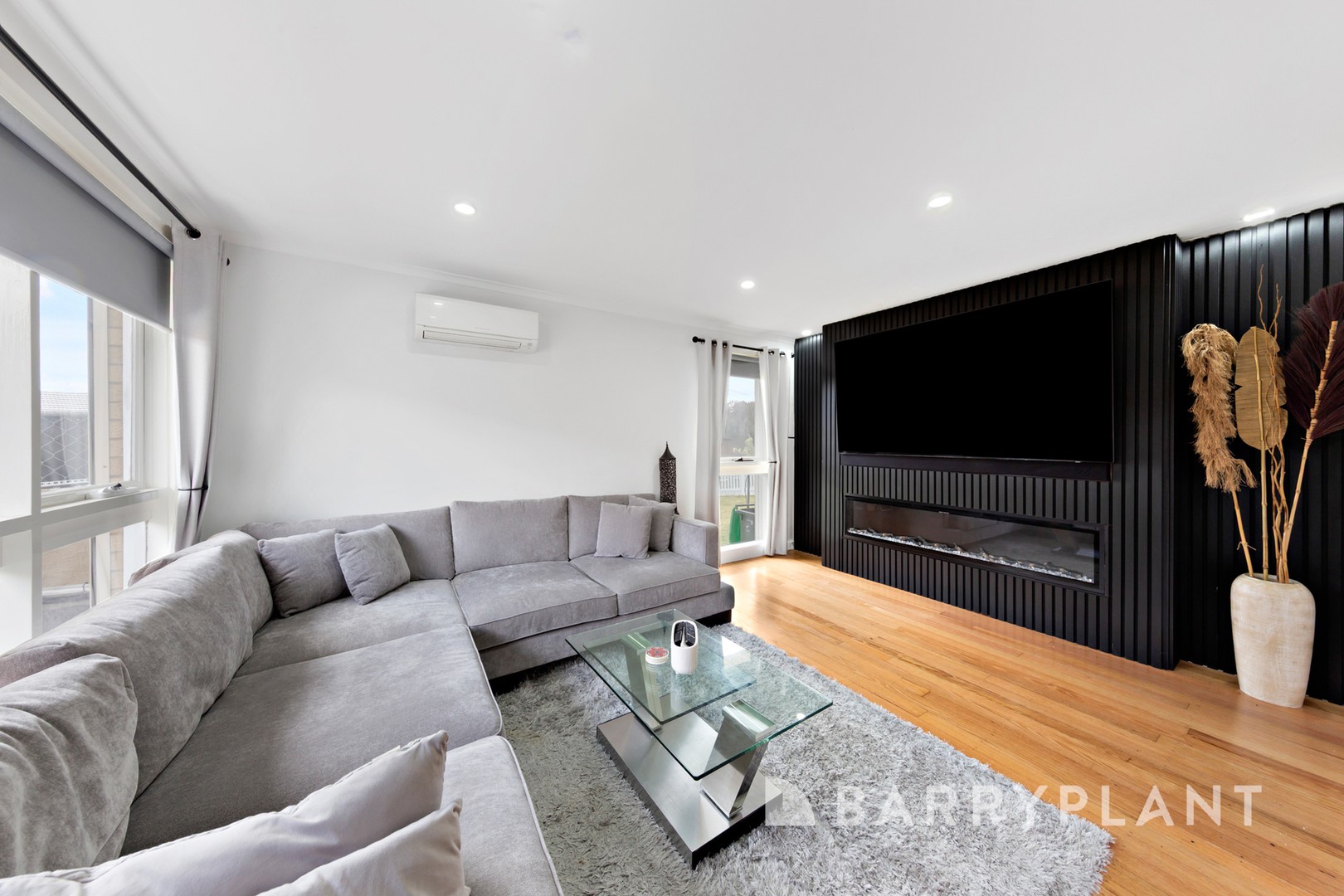 8 Glenrobe Street, Deer Park, VIC 3023, Deer Park - Thumbnail 7