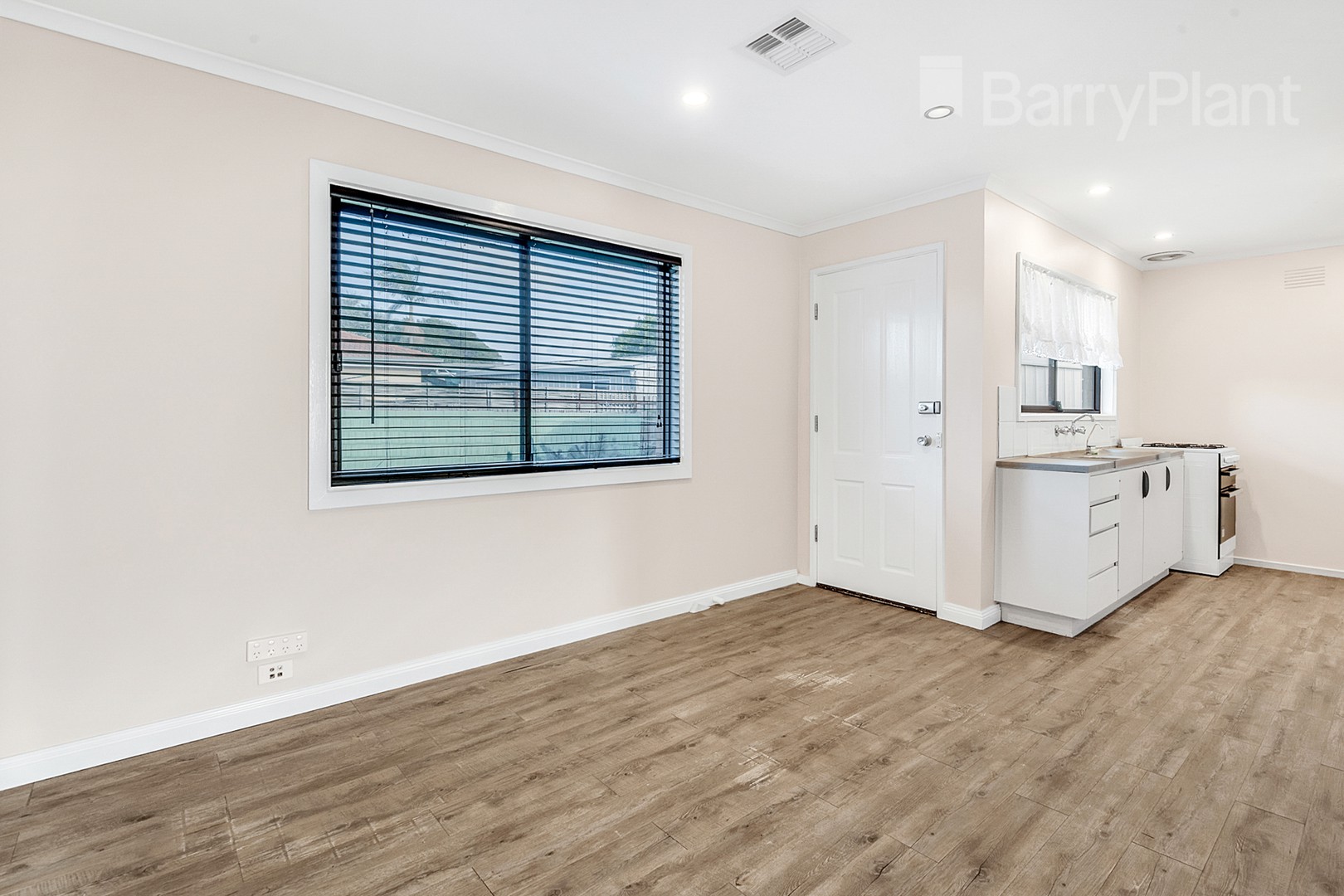 8 Gobur Court, Meadow Heights, VIC 3048, Meadow Heights - Thumbnail 8