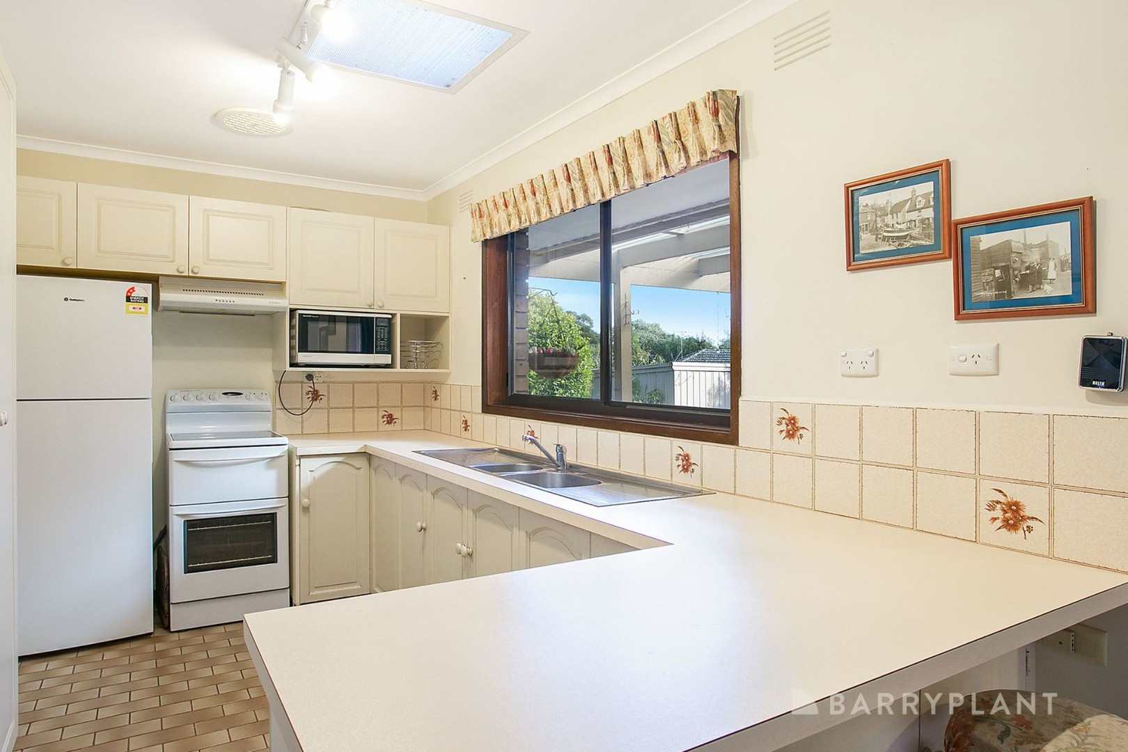 8 Graydon Court, Rosebud, VIC 3939, Rosebud - Thumbnail 4