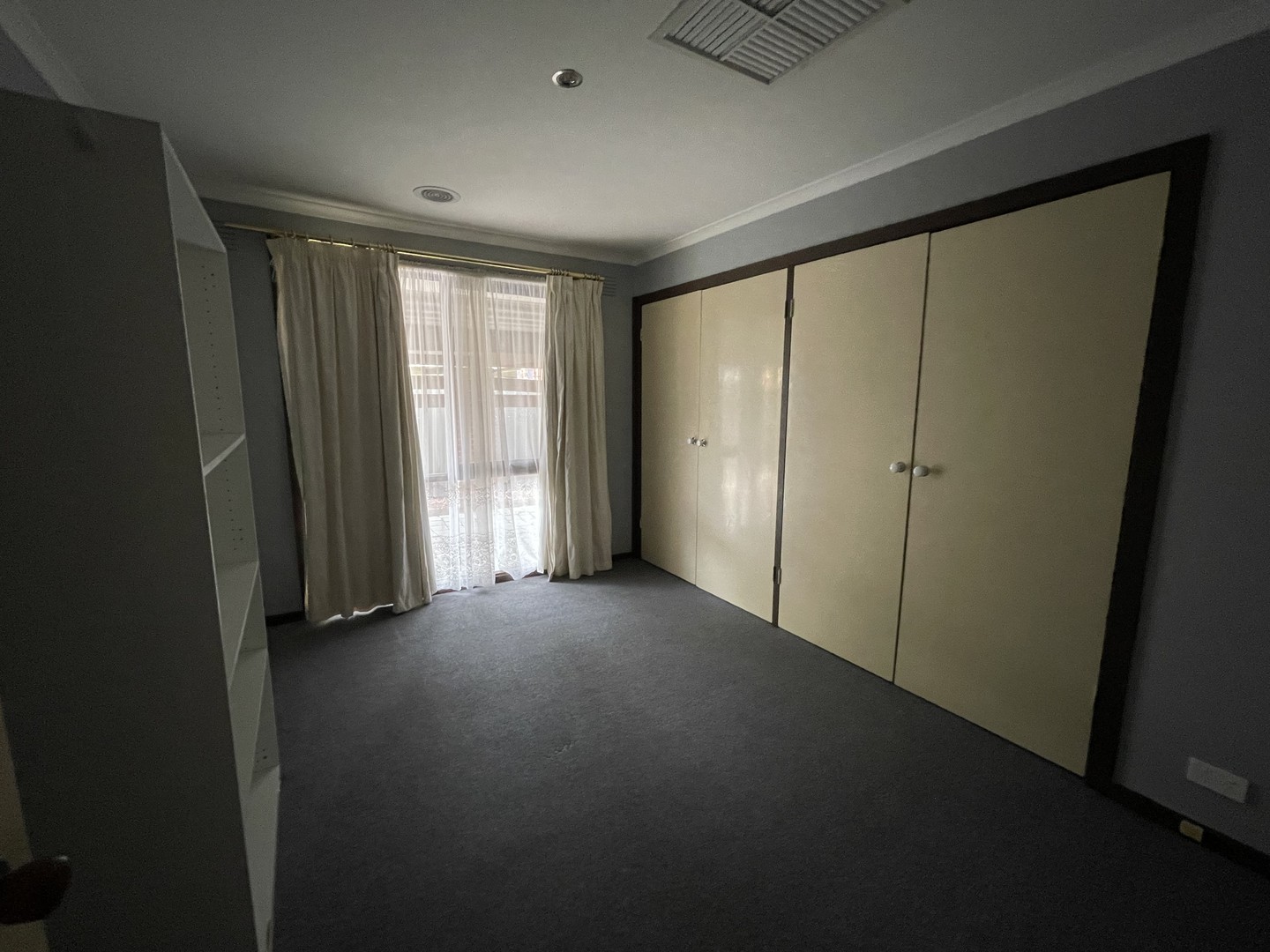 8 Greens Road, Wyndham Vale, VIC 3024, Wyndham Vale - Thumbnail 4