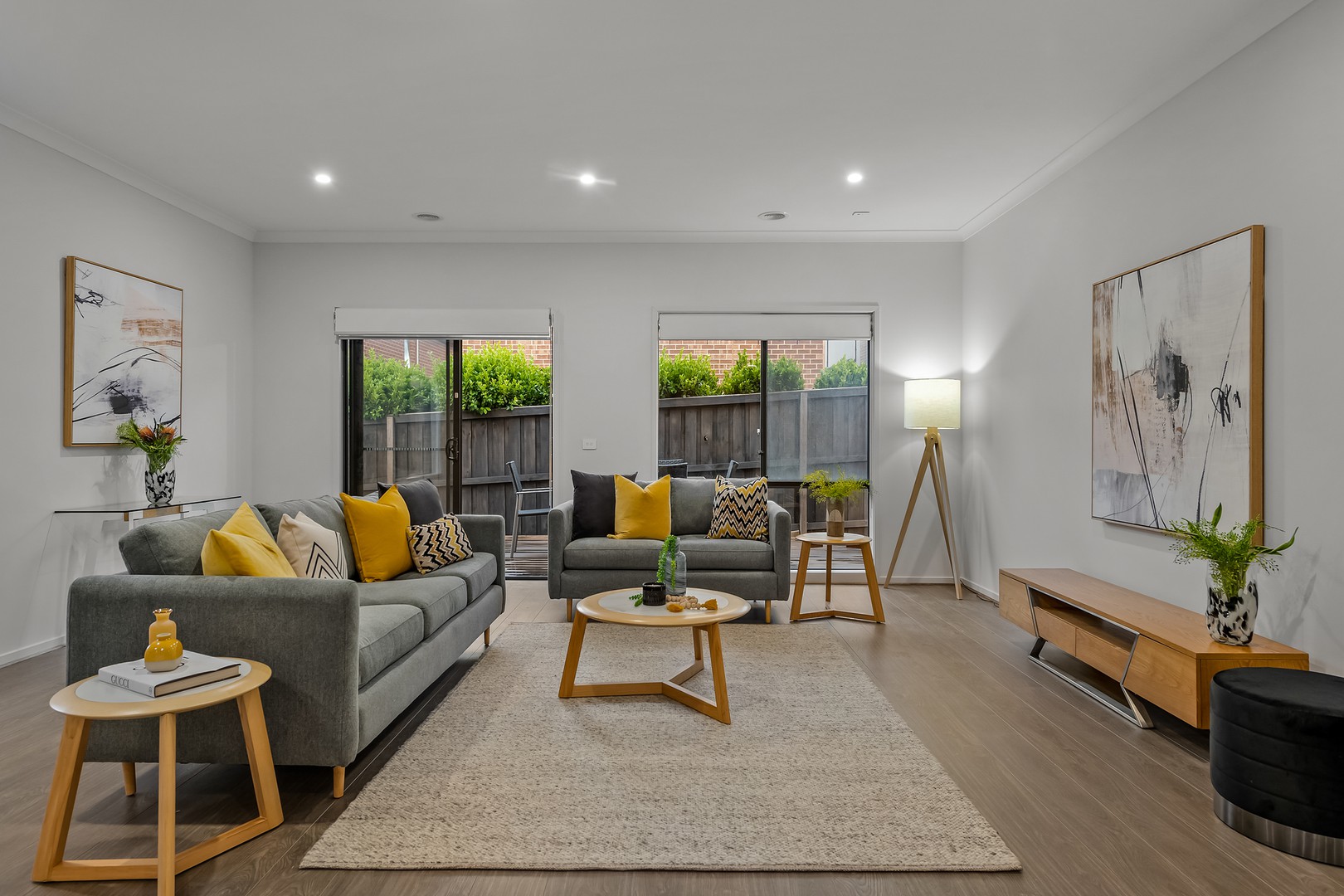 8 Greenwich Way, Wantirna South, VIC 3152, Wantirna South - Thumbnail 4