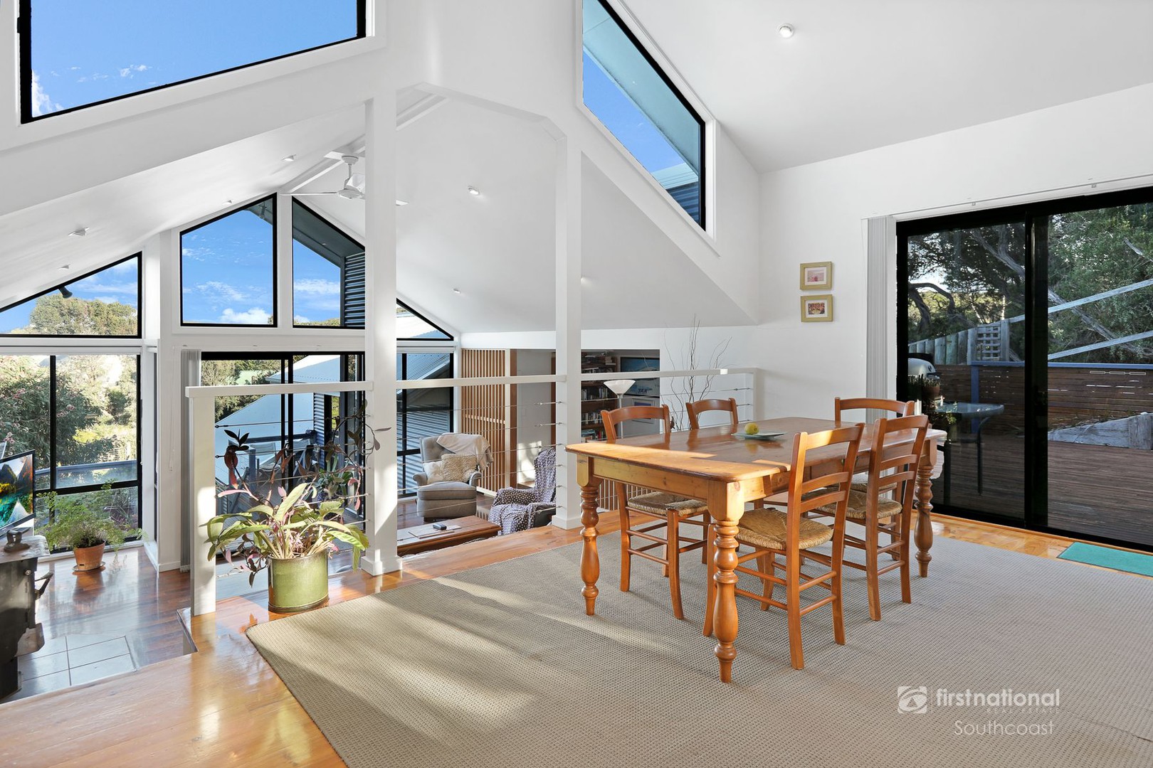 8 Hakea Street, Venus Bay, VIC 3956 - Thumbnail 2 - 05/08/2025