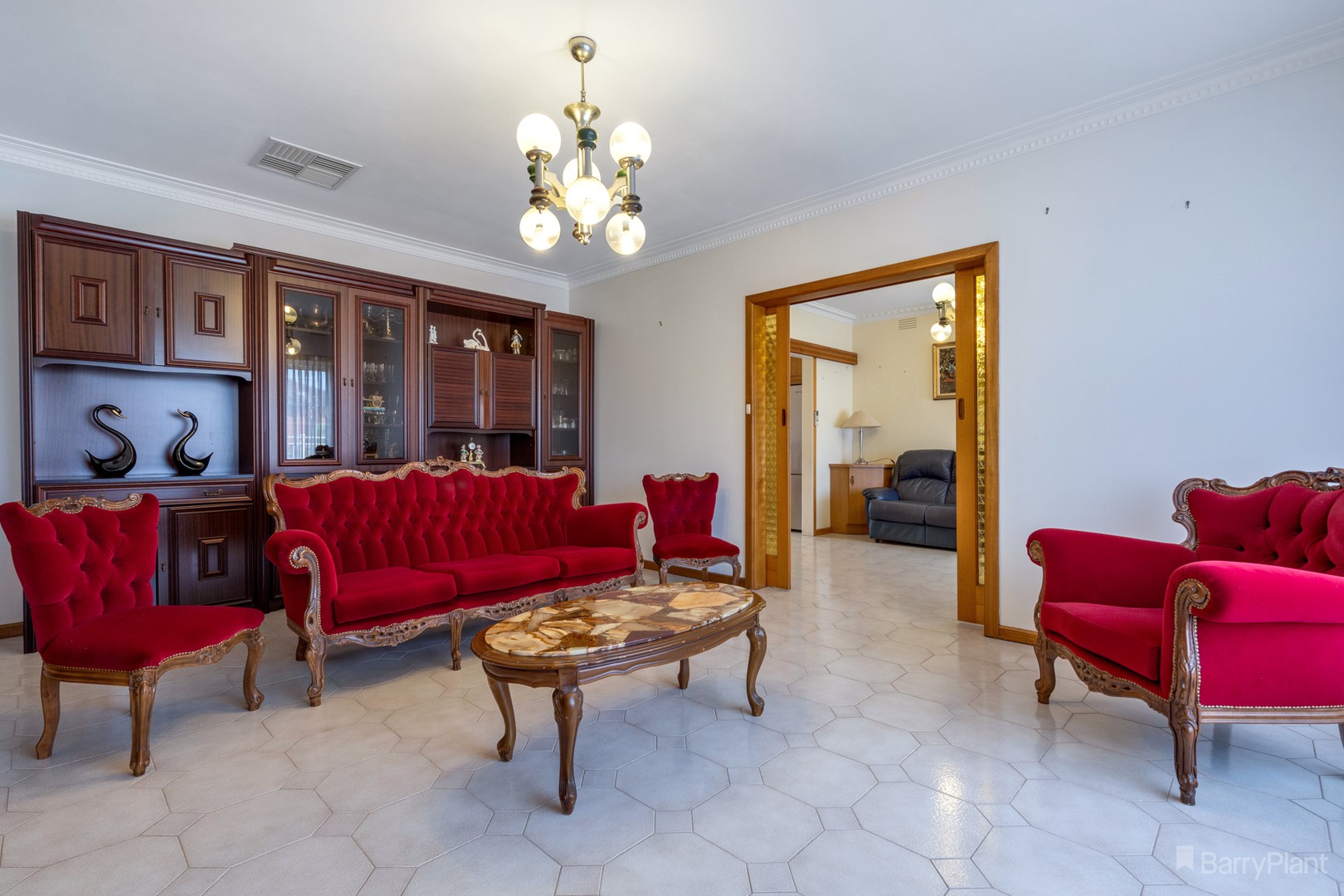 8 Halsey Street, Reservoir, VIC 3073 - Thumbnail 2 - 29/01/2026