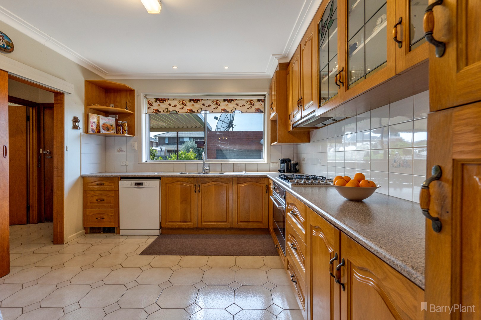 8 Halsey Street, Reservoir, VIC 3073, Reservoir - Thumbnail 6