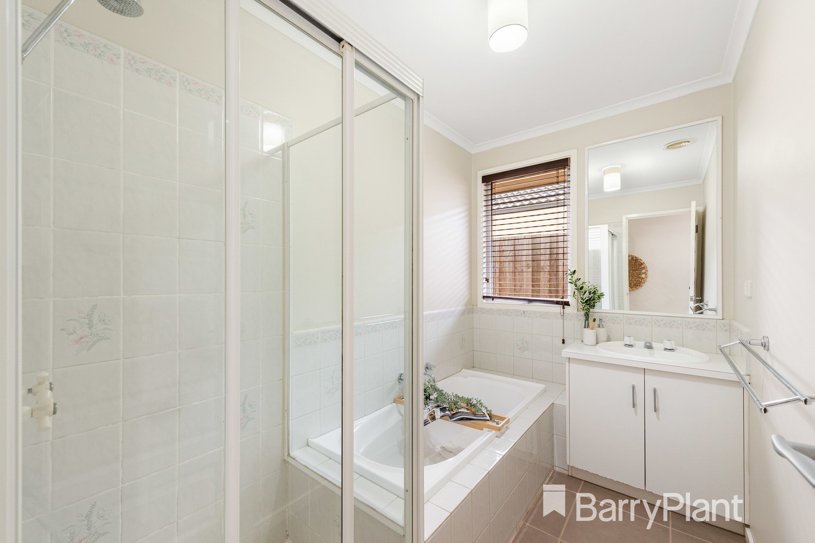 8 Hannah Close, Melton West, VIC 3337, Melton West - Thumbnail 8
