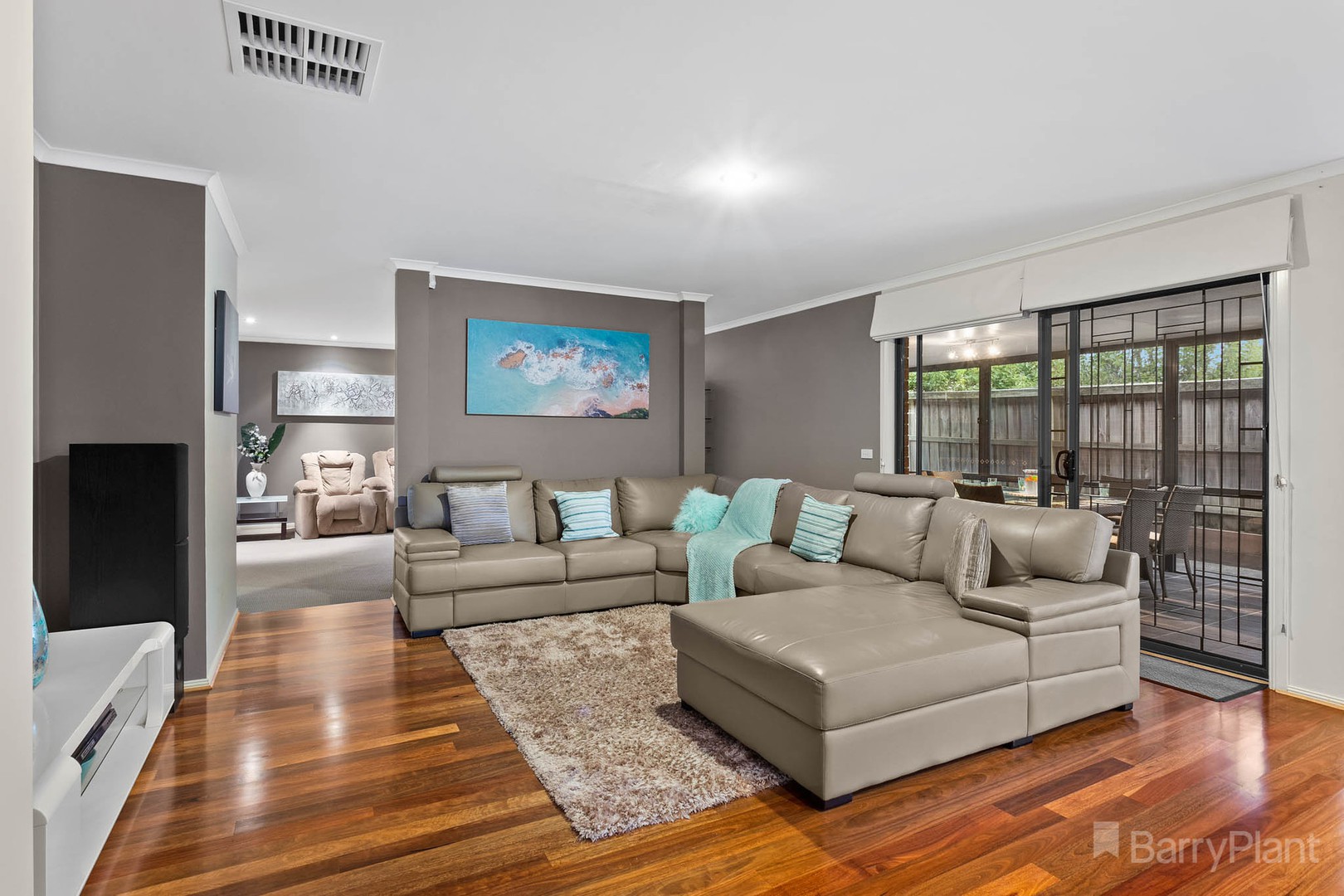6 Collins Street, Heidelberg Heights, Narre Warren South - Thumbnail 8
