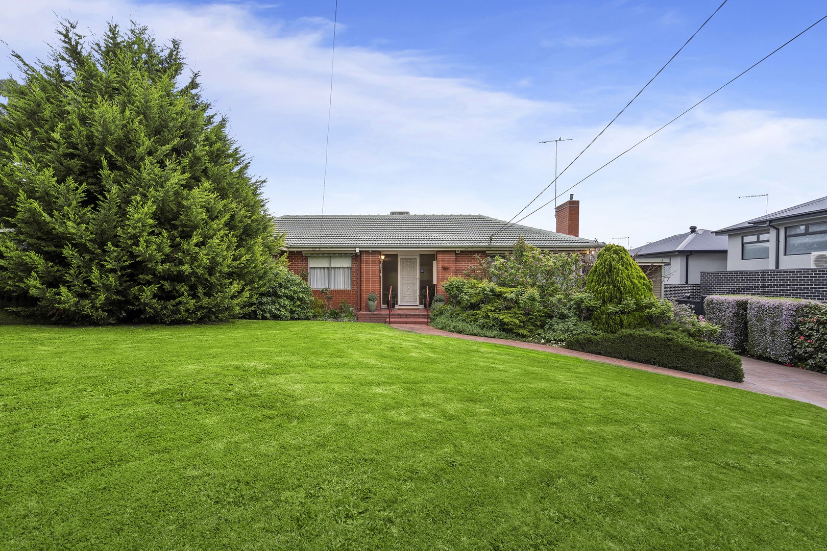 8 Hartwell Court, Mooroolbark, VIC 3138, Mooroolbark - Thumbnail 3
