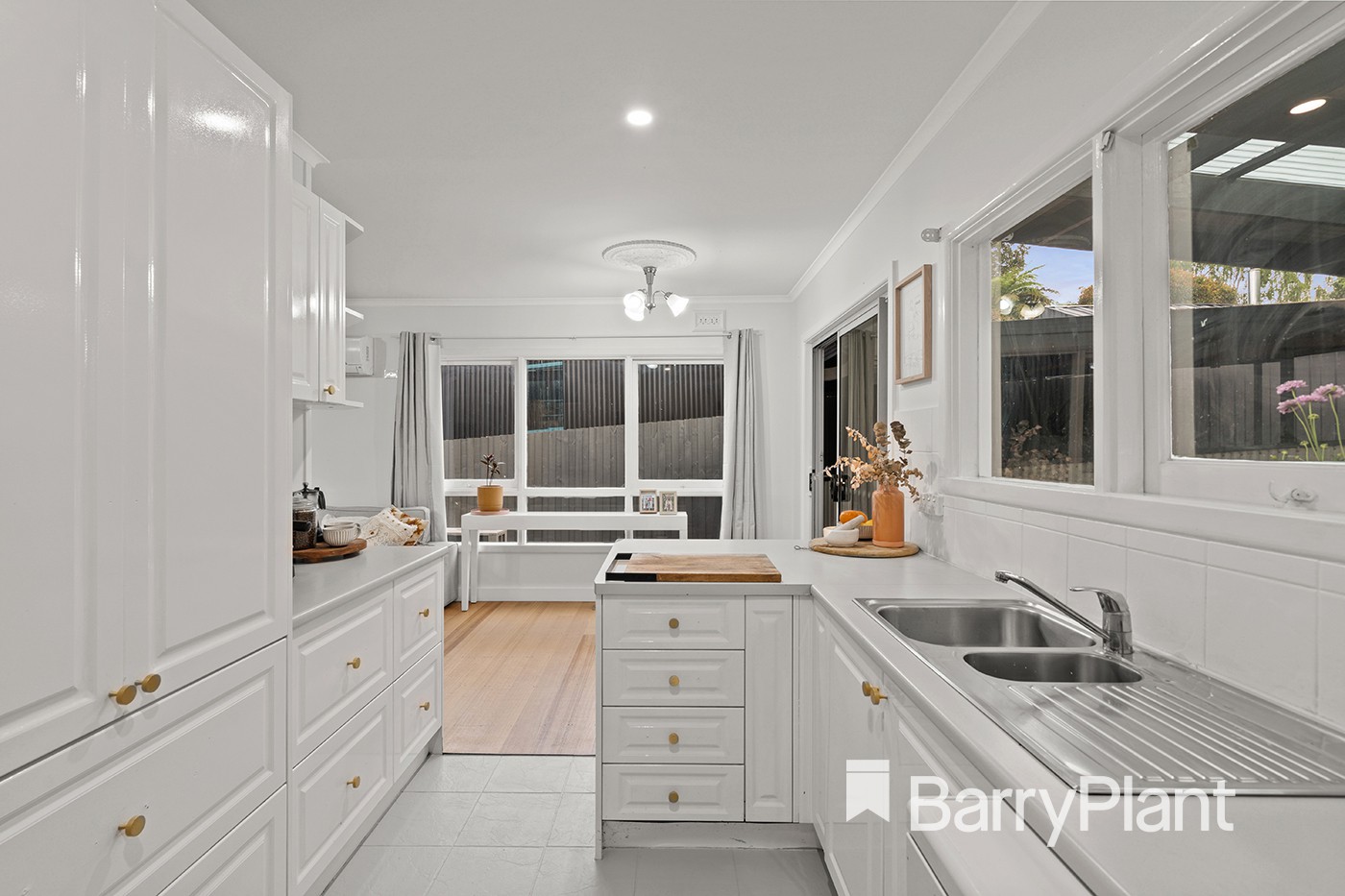 8 Harvey Street, Mount Evelyn, VIC 3796, Mount Evelyn - Thumbnail 4