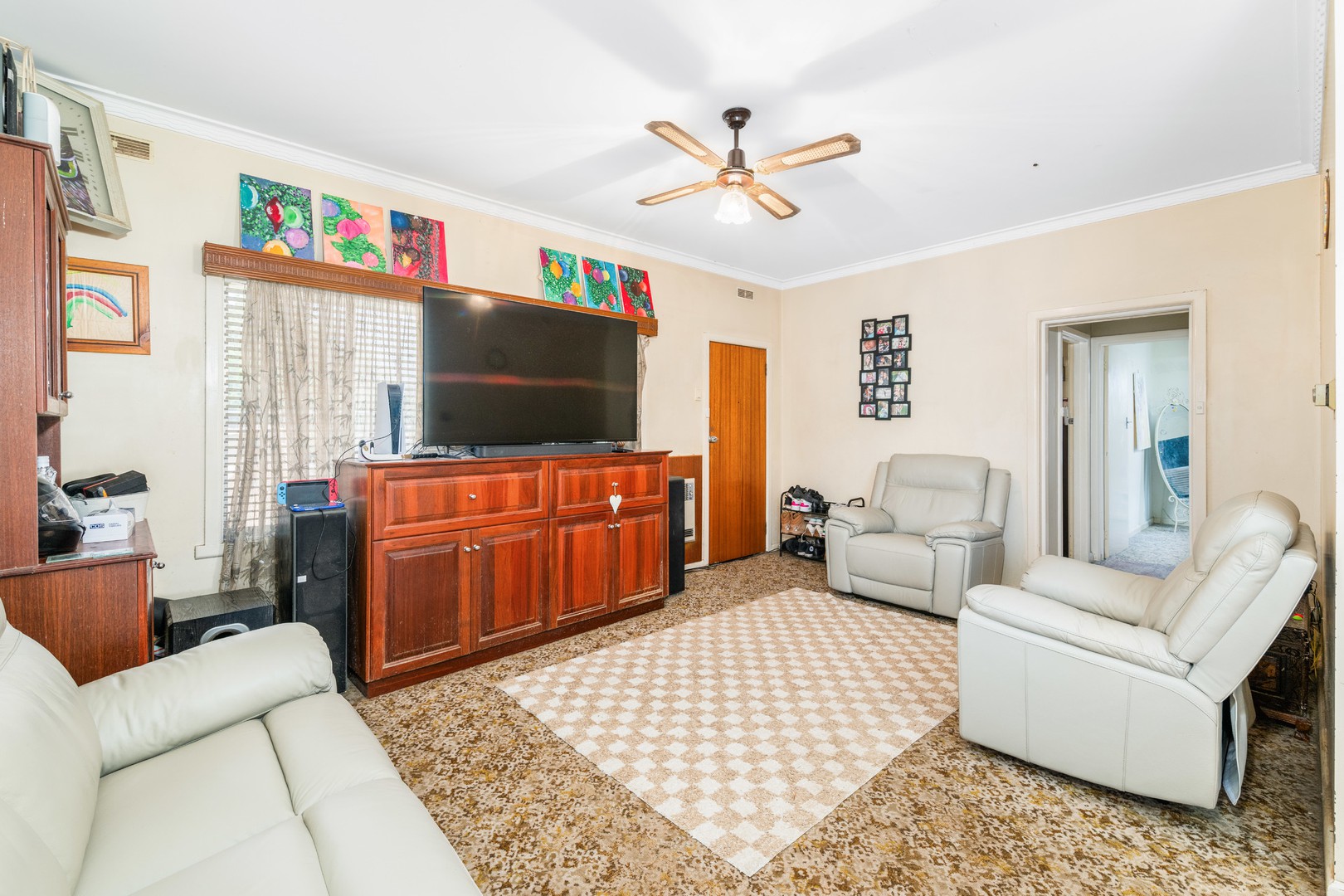 8 Hassell Street, Irymple, VIC 3498 - Thumbnail 2 - 27/02/2025