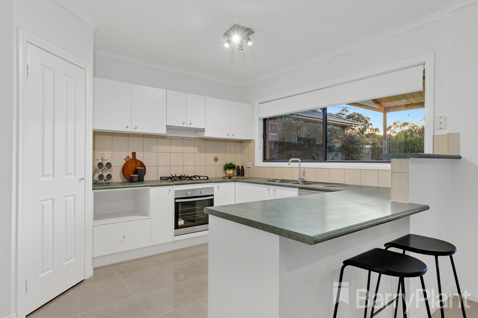 8 Healy Court, Watsonia North, VIC 3087, Watsonia North - Thumbnail 4