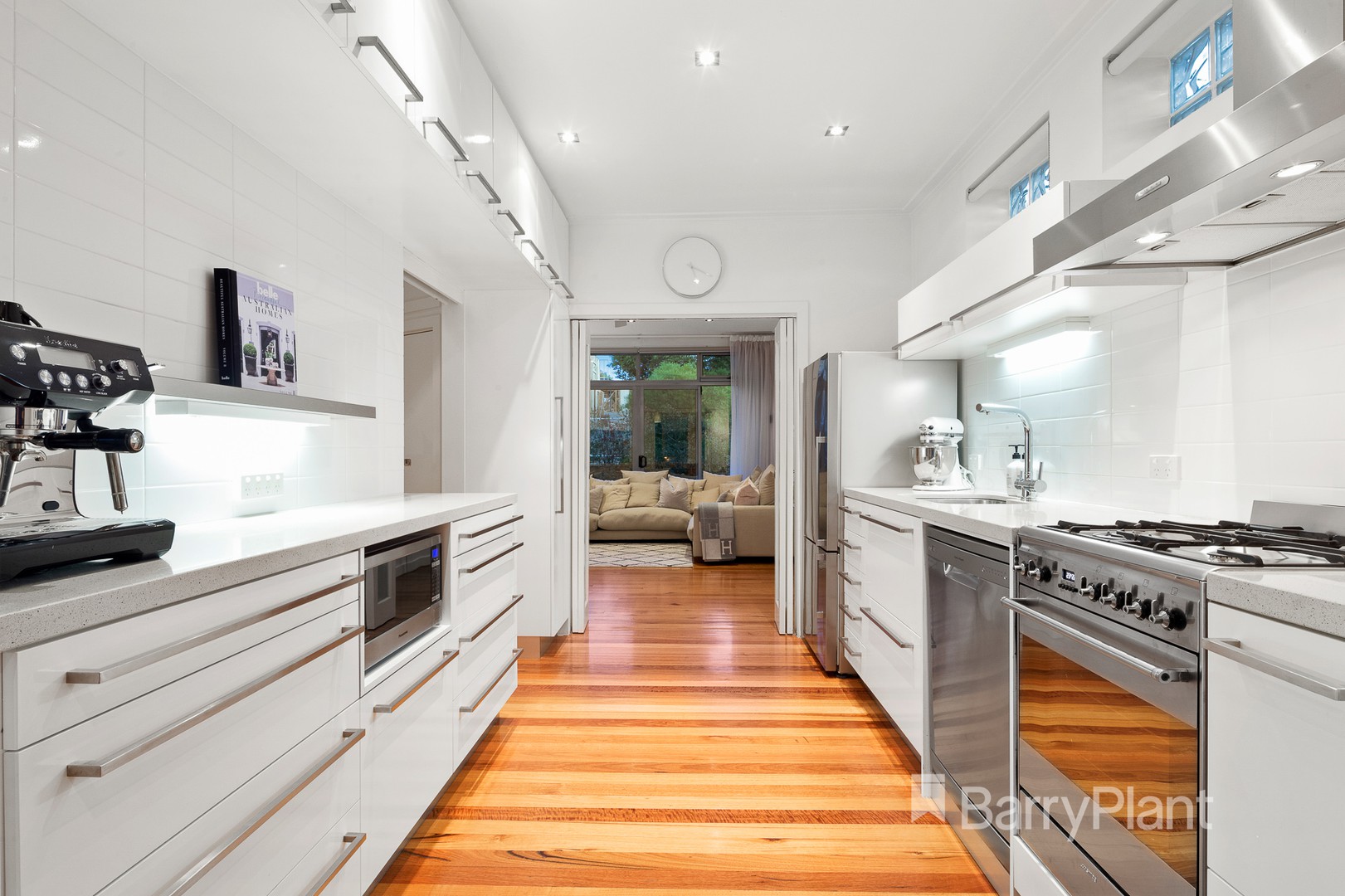 8 Heather Grove, Briar Hill, VIC 3088, Briar Hill - Thumbnail 4