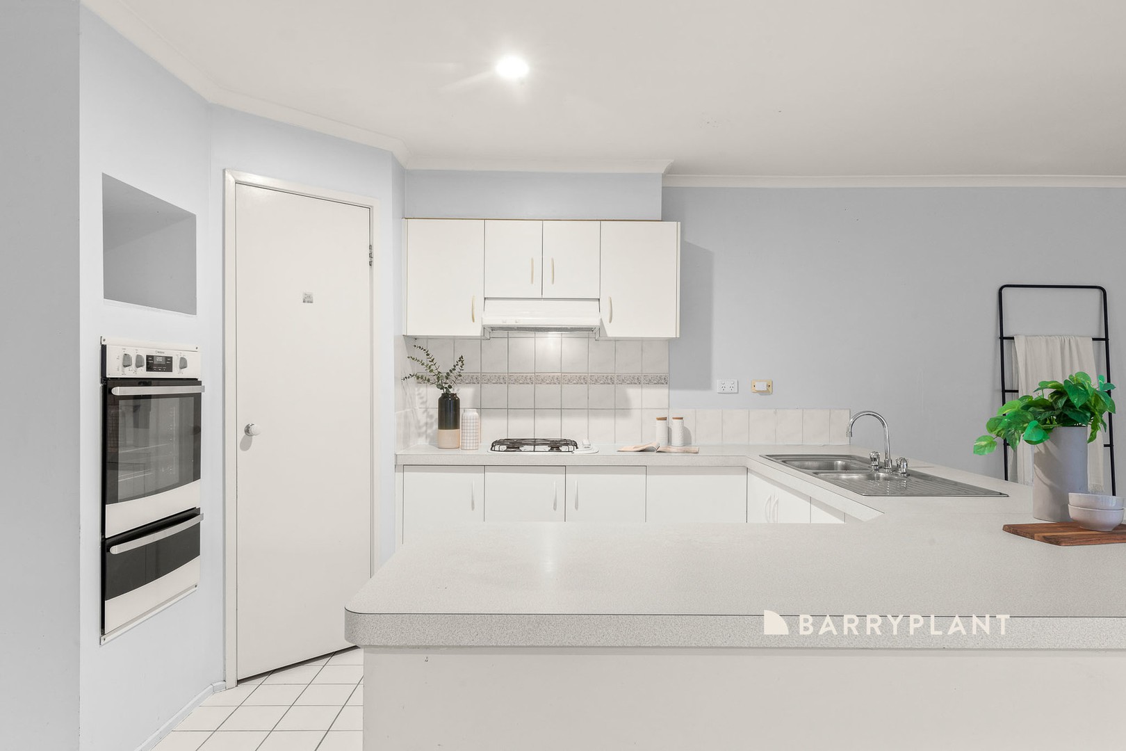 8 Hedgeley Drive, Berwick, VIC 3806, Berwick - Thumbnail 7