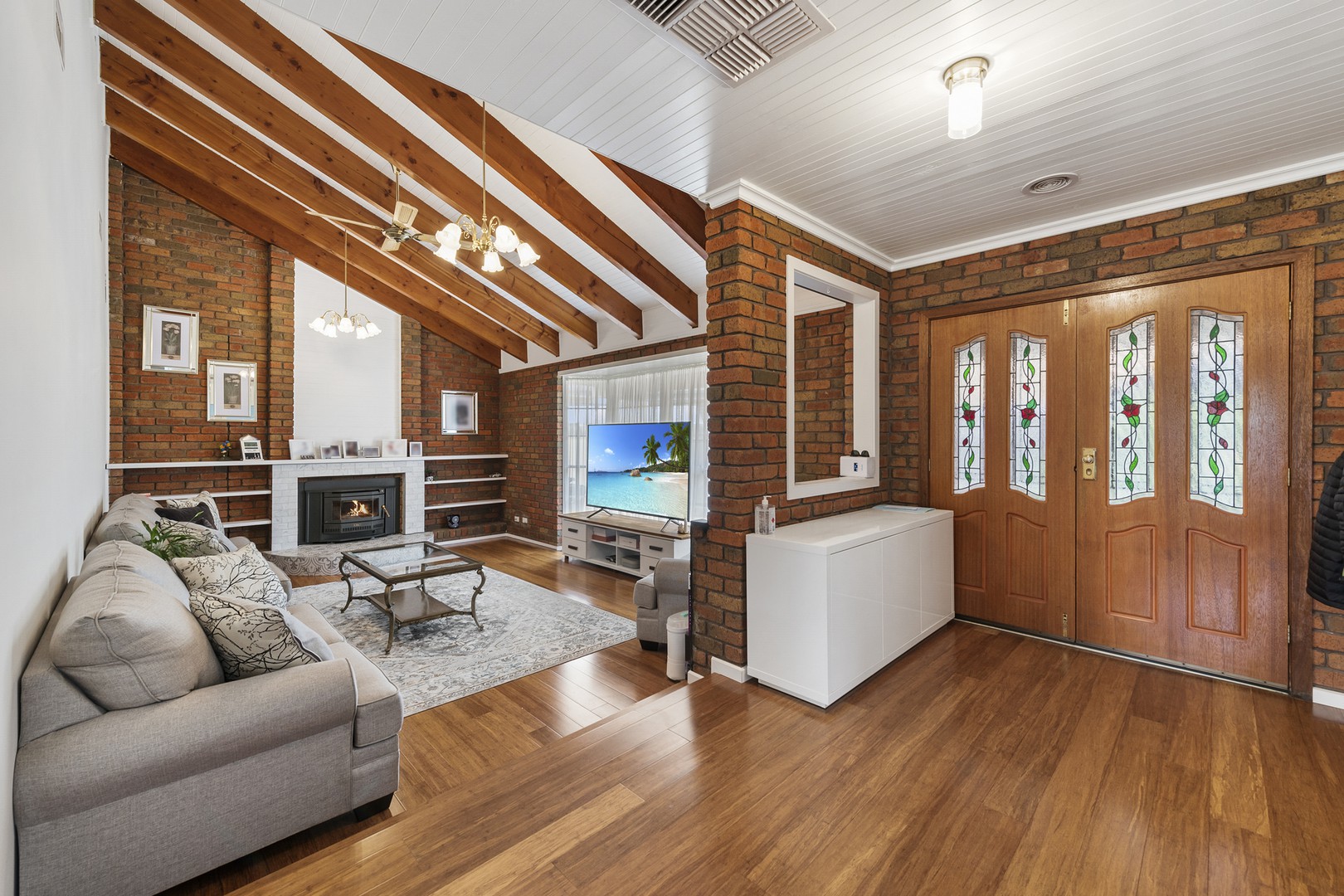 8 Heysham Place, Keilor Downs, VIC 3038, Keilor Downs - Thumbnail 2