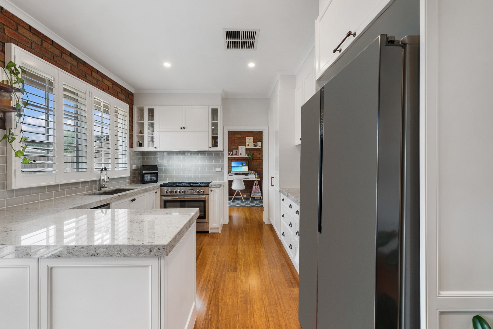 8 Heysham Place, Keilor Downs, VIC 3038, Keilor Downs - Thumbnail 5