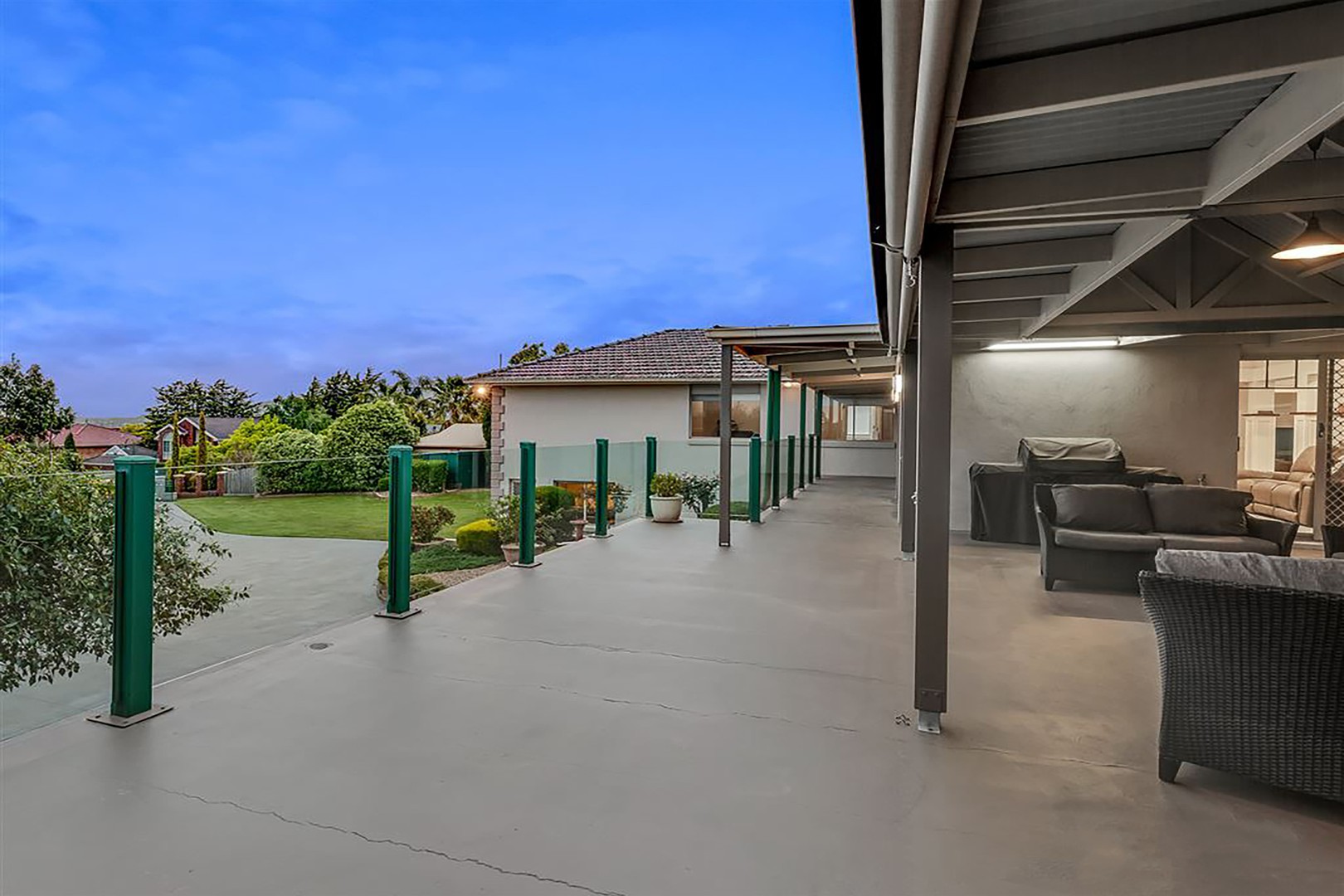 8 Highview Court, Lysterfield, VIC 3156, Lysterfield - Thumbnail 2