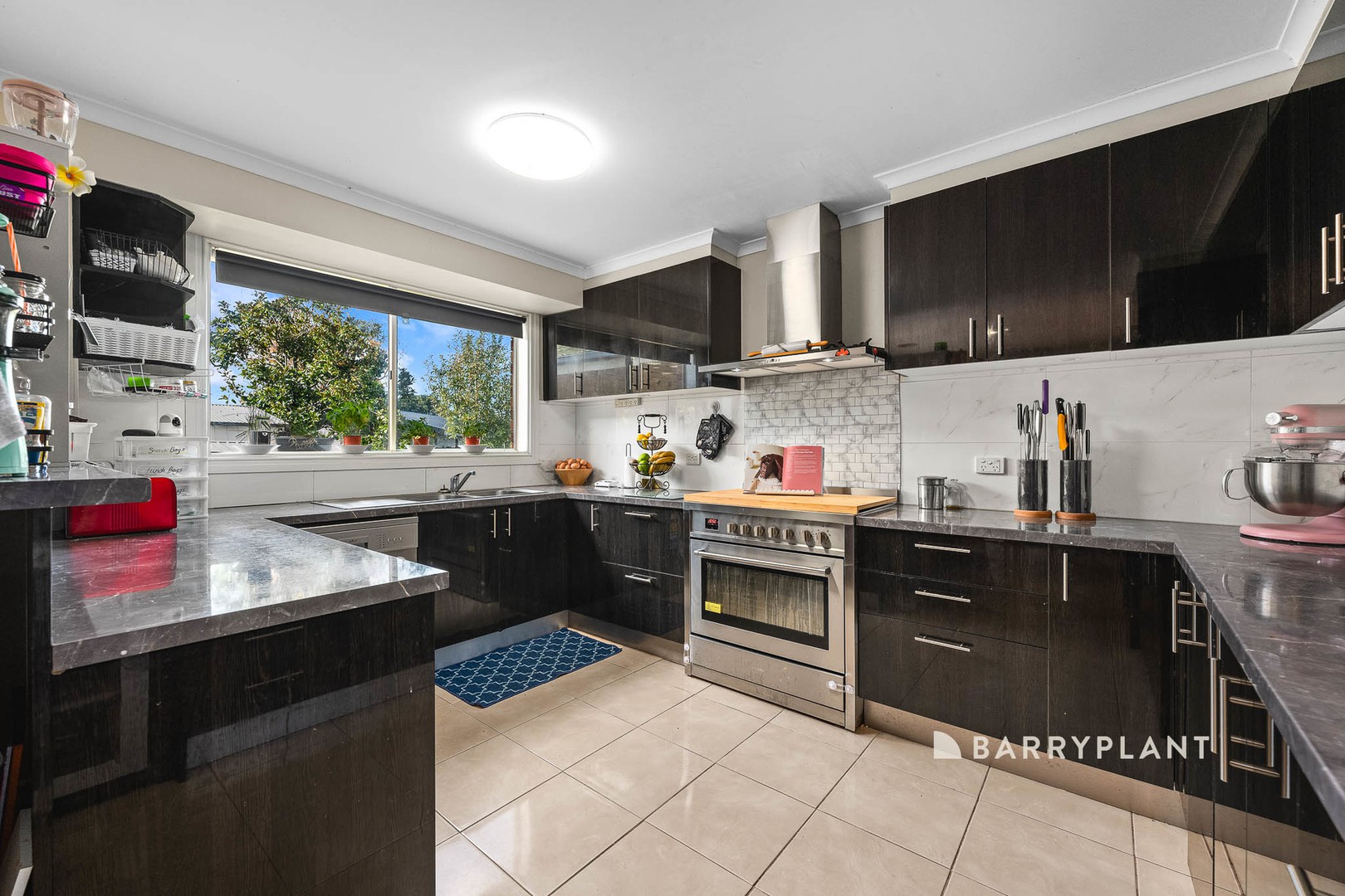 8 Highview Court, Pakenham, VIC 3810, Pakenham - Thumbnail 4