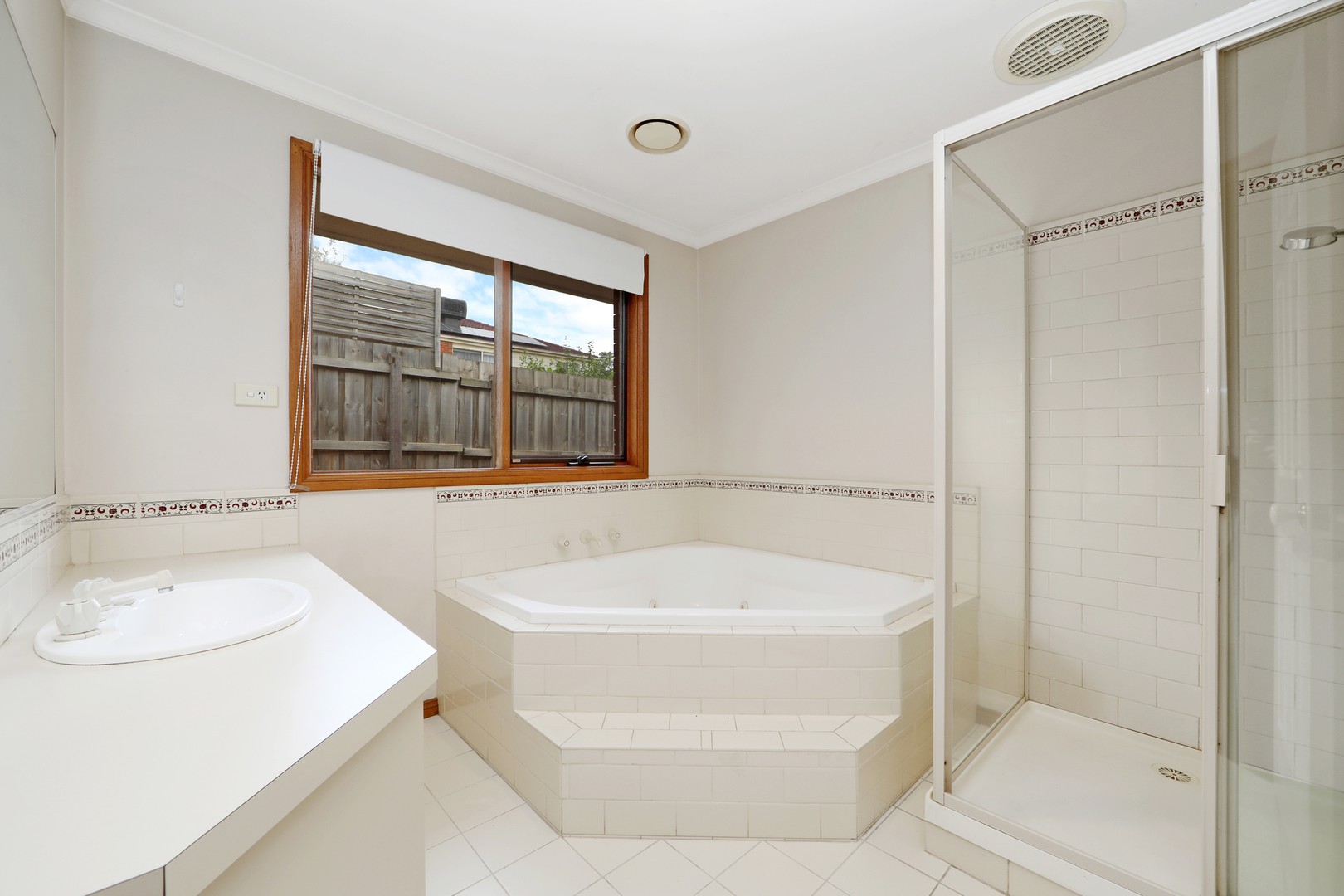 8 Honeypot Close, Knoxfield, VIC 3180, Knoxfield - Thumbnail 7