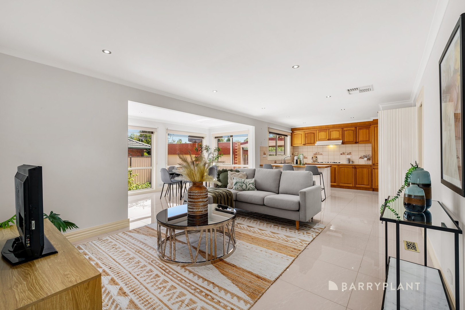 8 Hopper Court, Mill Park, VIC 3082, Mill Park - Thumbnail 3