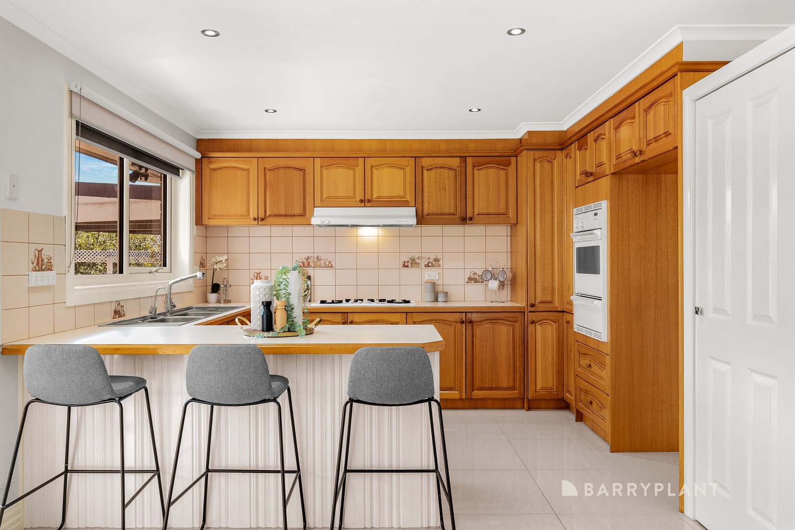 8 Hopper Court, Mill Park, VIC 3082, Mill Park - Thumbnail 4