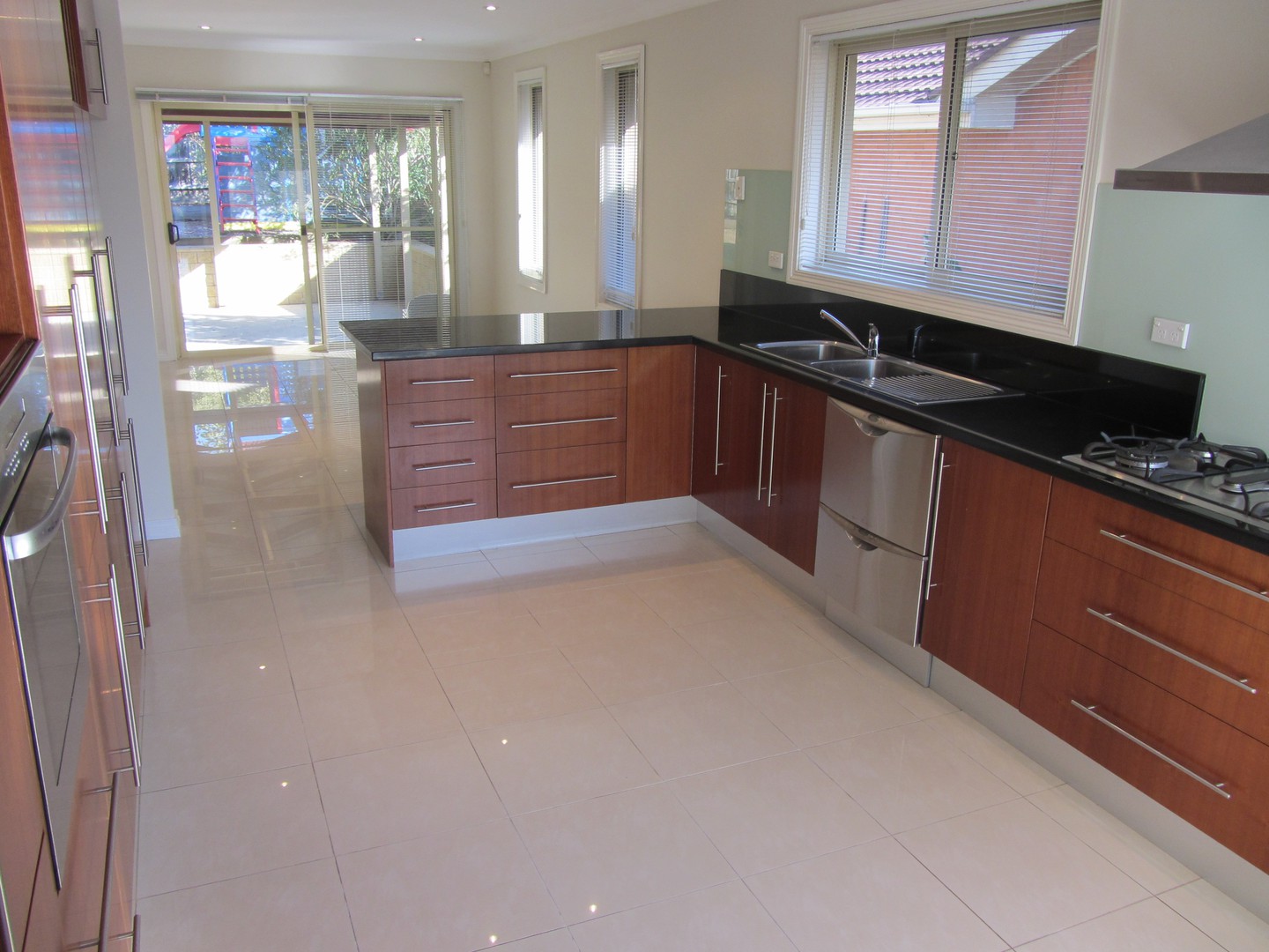 8 Hovea Street, Templestowe, VIC 3106, Templestowe - Thumbnail 2