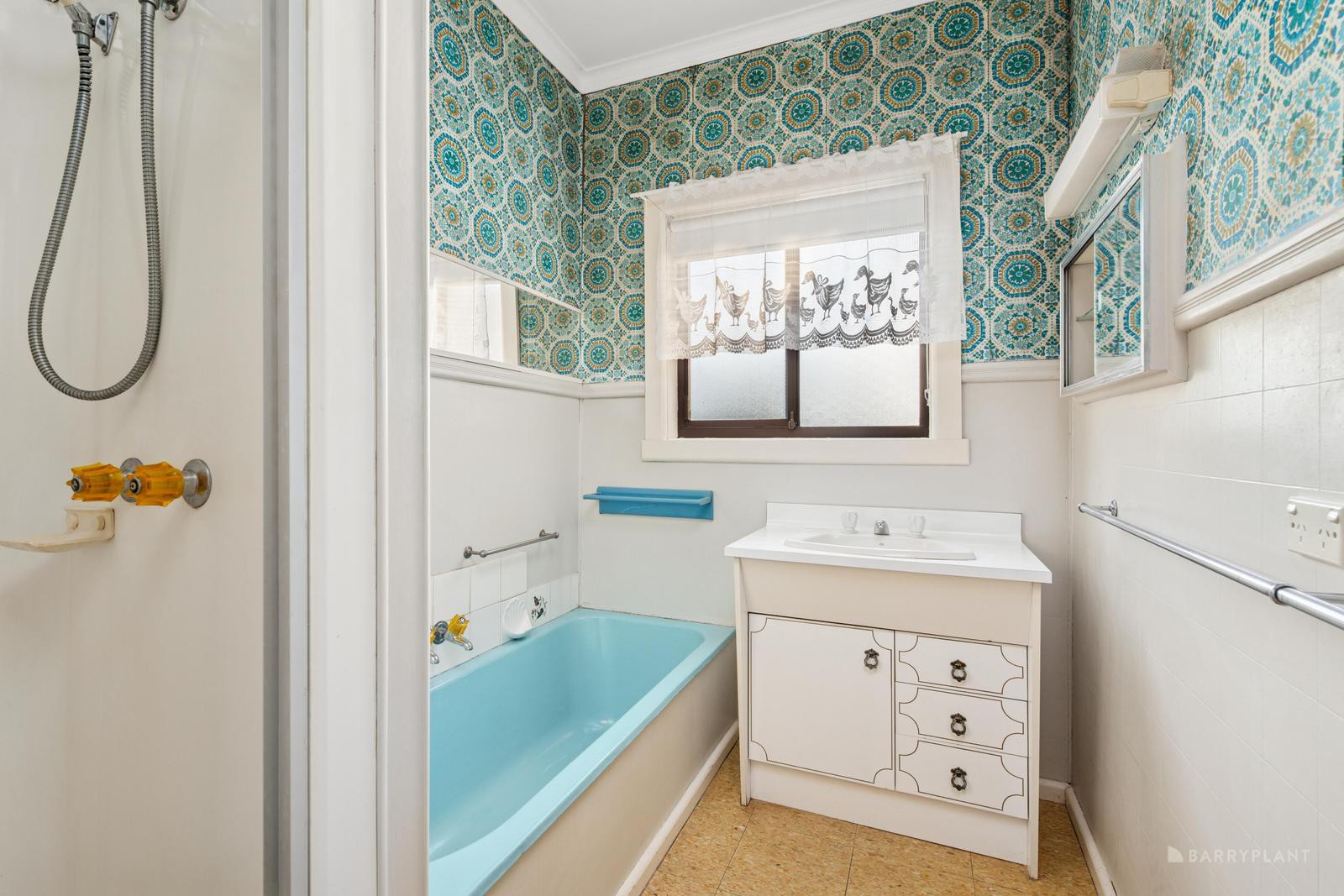 8 Howard Street, Mitcham, VIC 3132, Mitcham - Thumbnail 6