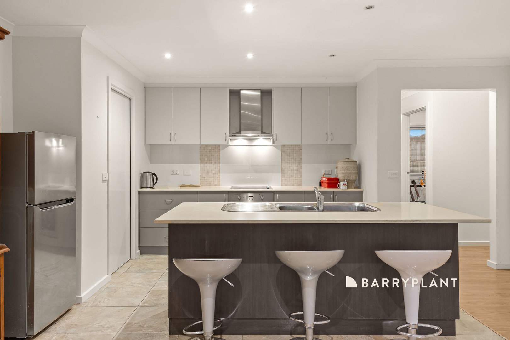 8 Howard Street, Warragul, VIC 3820, Warragul - Thumbnail 4