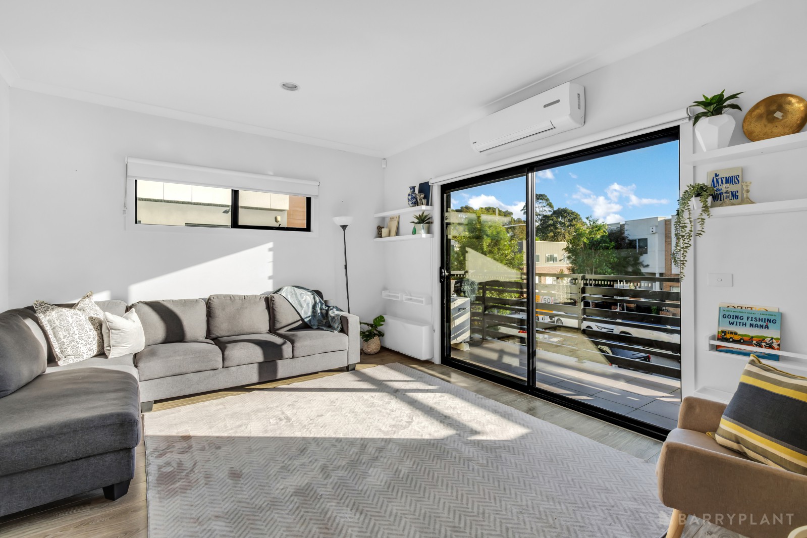 8 Huckson Street, Dandenong, VIC 3175 - Thumbnail 2 - 14/05/2026