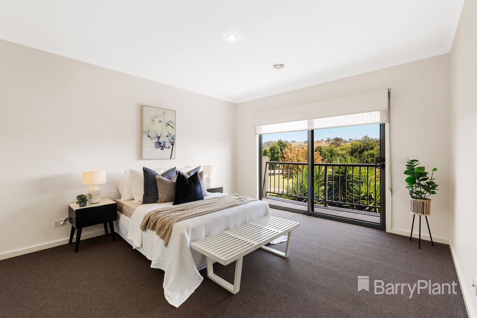 8 Huntingfield Drive, South Morang, VIC 3752, South Morang - Thumbnail 8