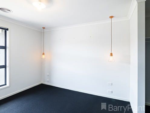 8 Hurdle Street, Clyde North, VIC 3978, Clyde North - Thumbnail 5